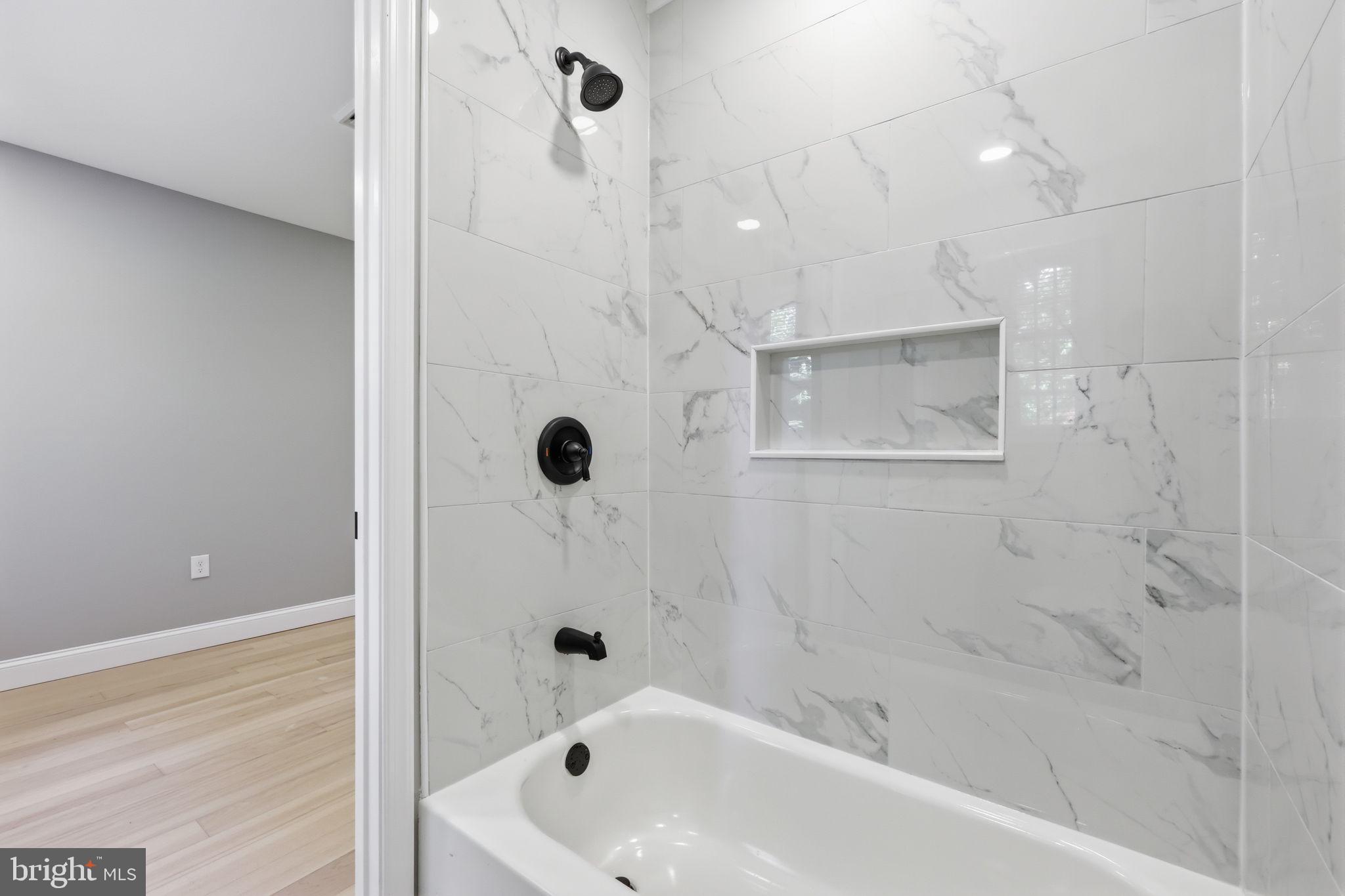 HATFIELD CROSSING - Residential