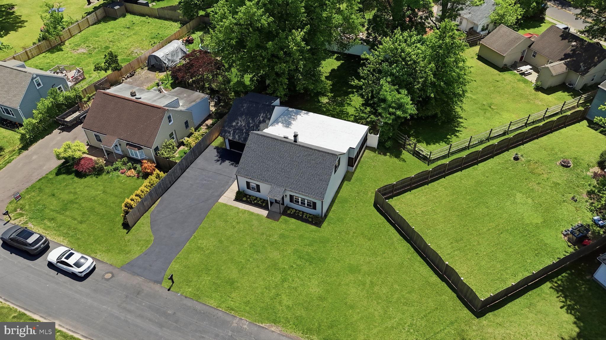 HATFIELD CROSSING - Residential