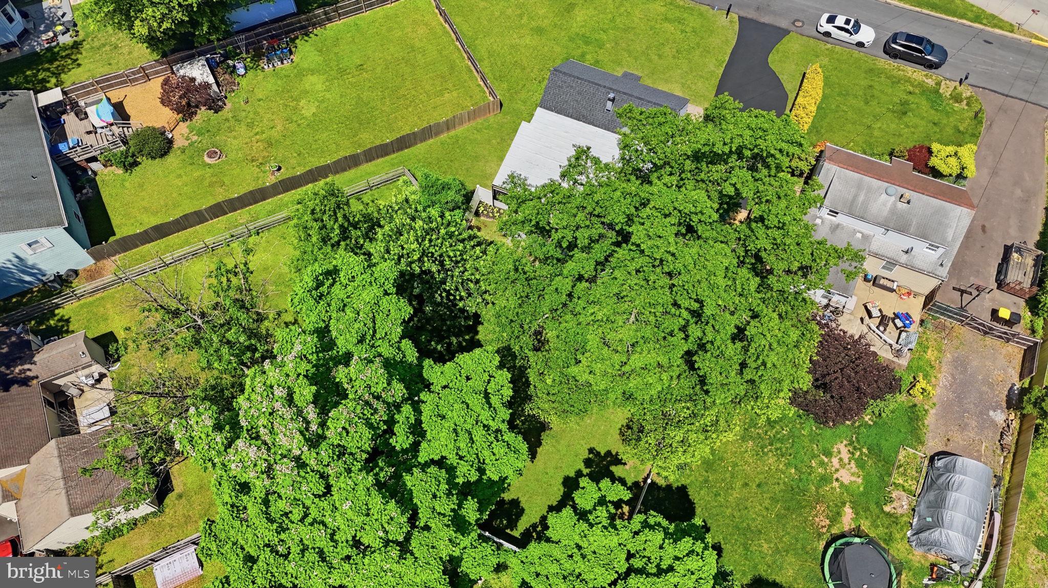HATFIELD CROSSING - Residential