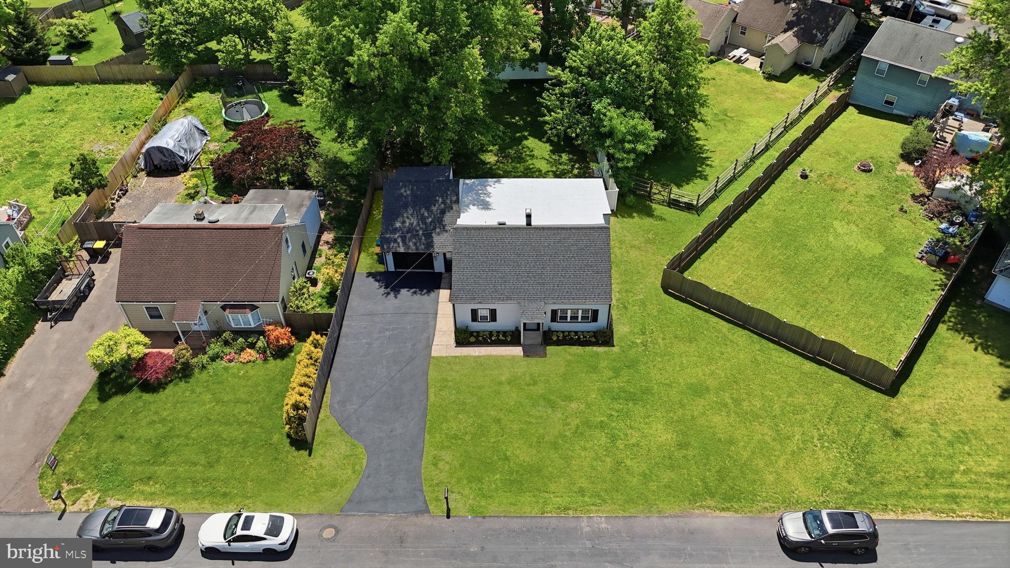 HATFIELD CROSSING - Residential