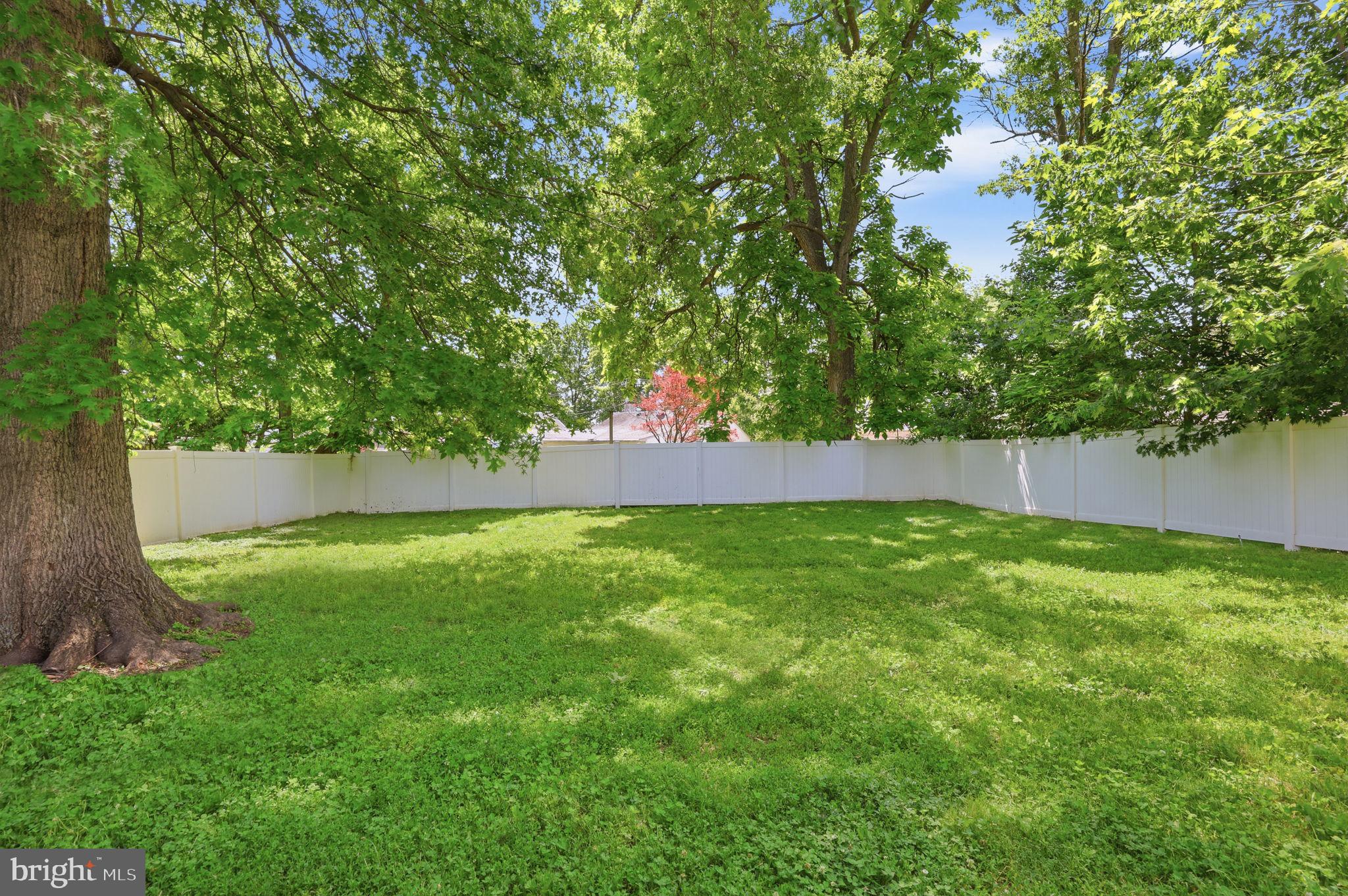 HATFIELD CROSSING - Residential