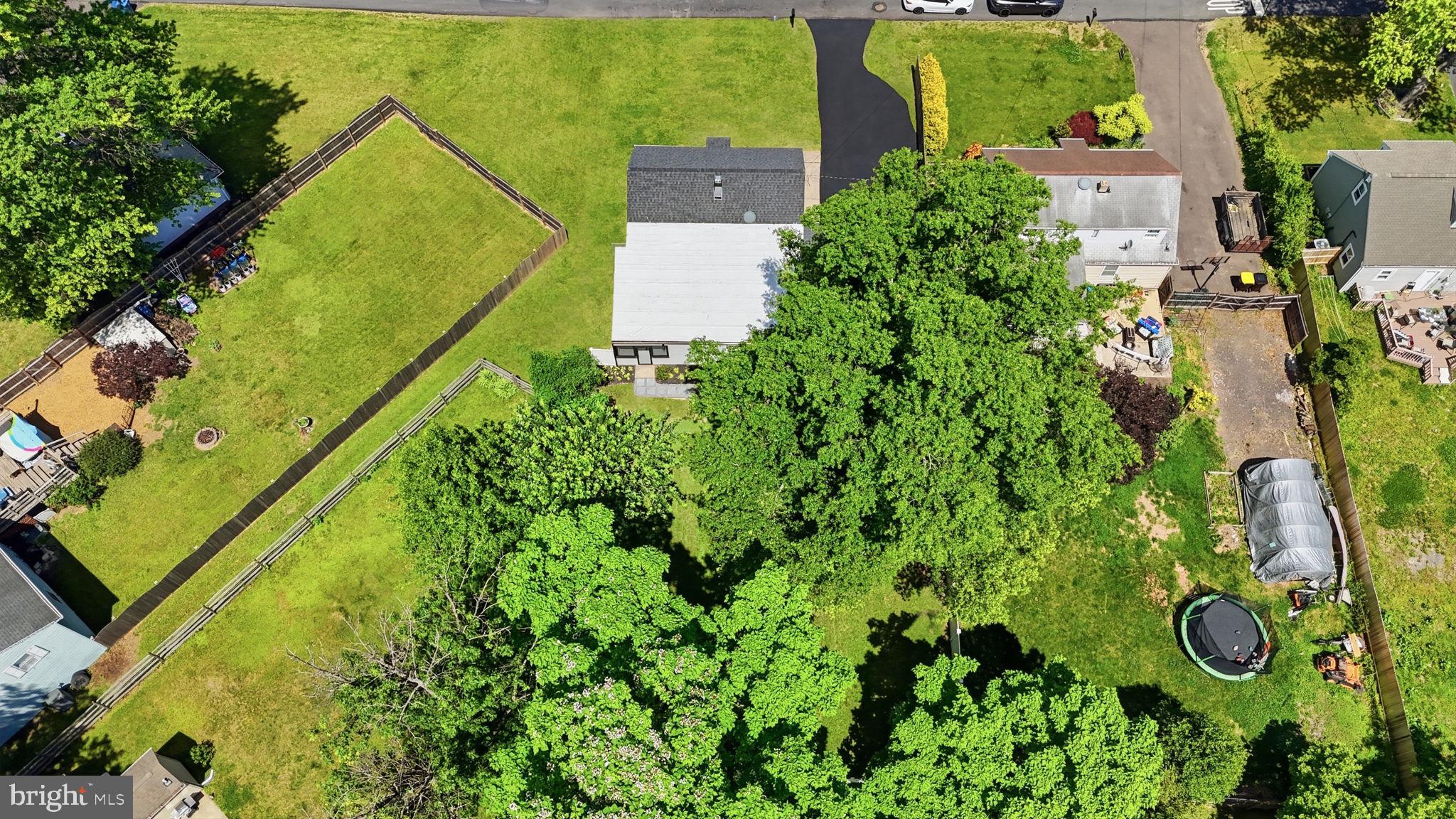HATFIELD CROSSING - Residential