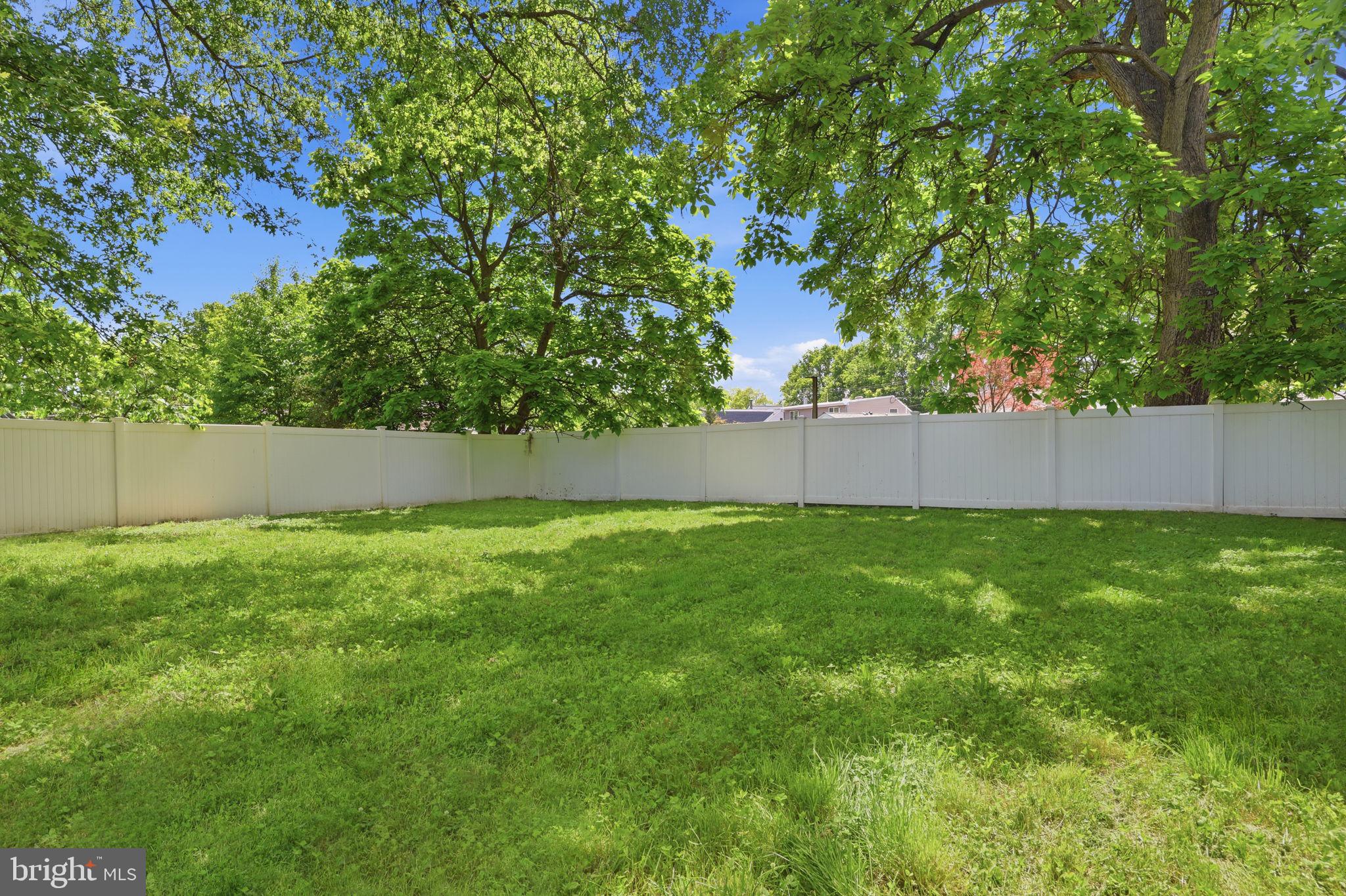 HATFIELD CROSSING - Residential