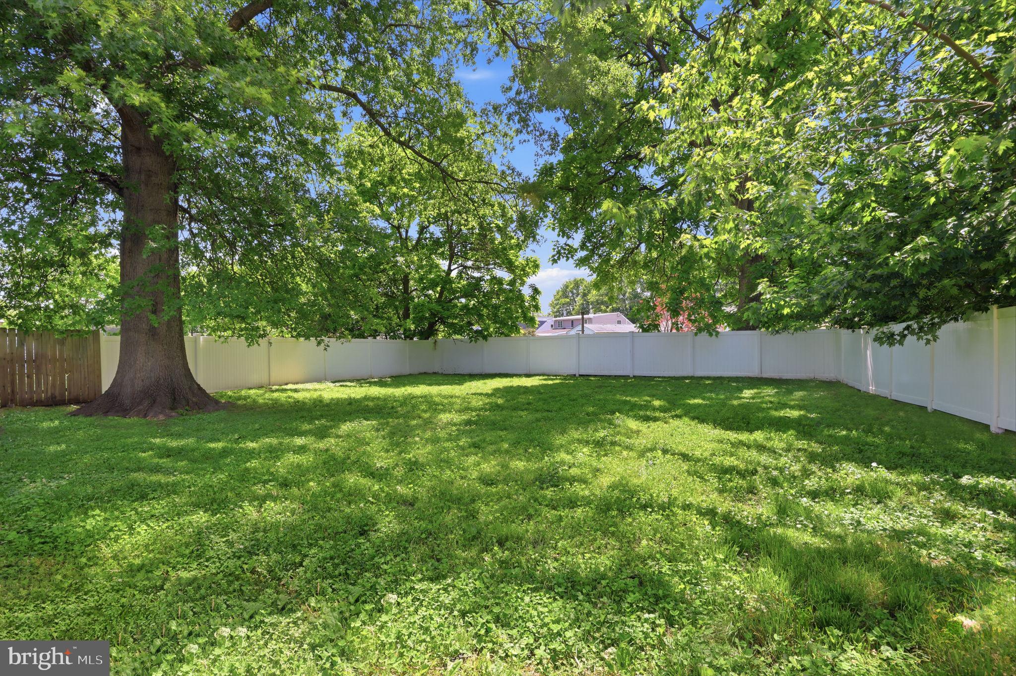 HATFIELD CROSSING - Residential