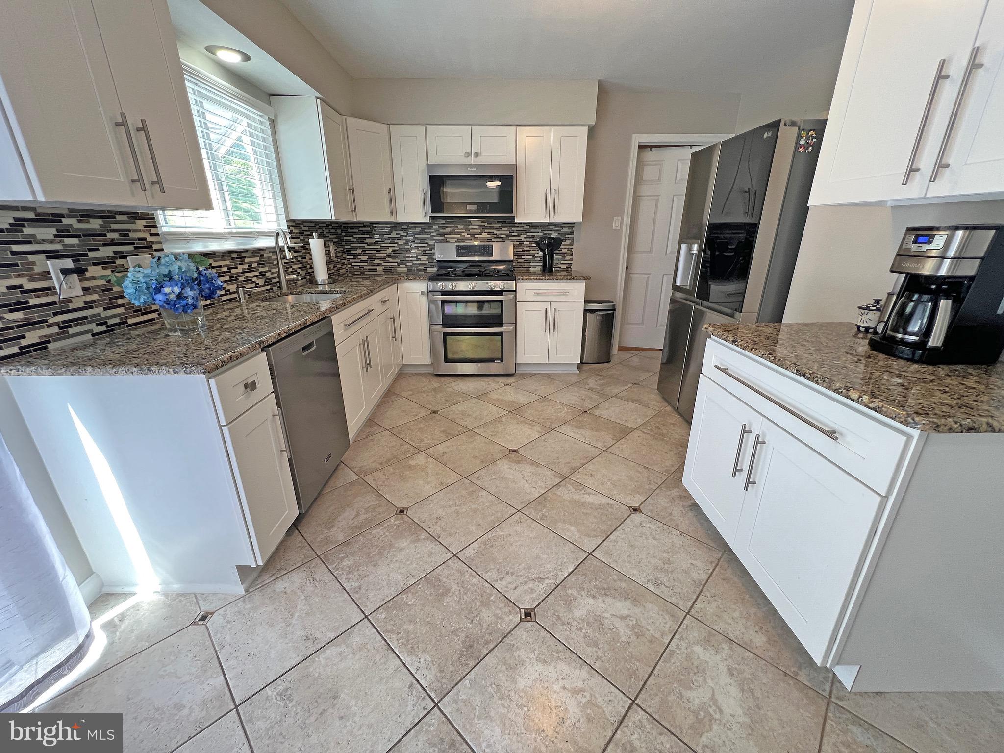 HUNTERS WOODS - Residential