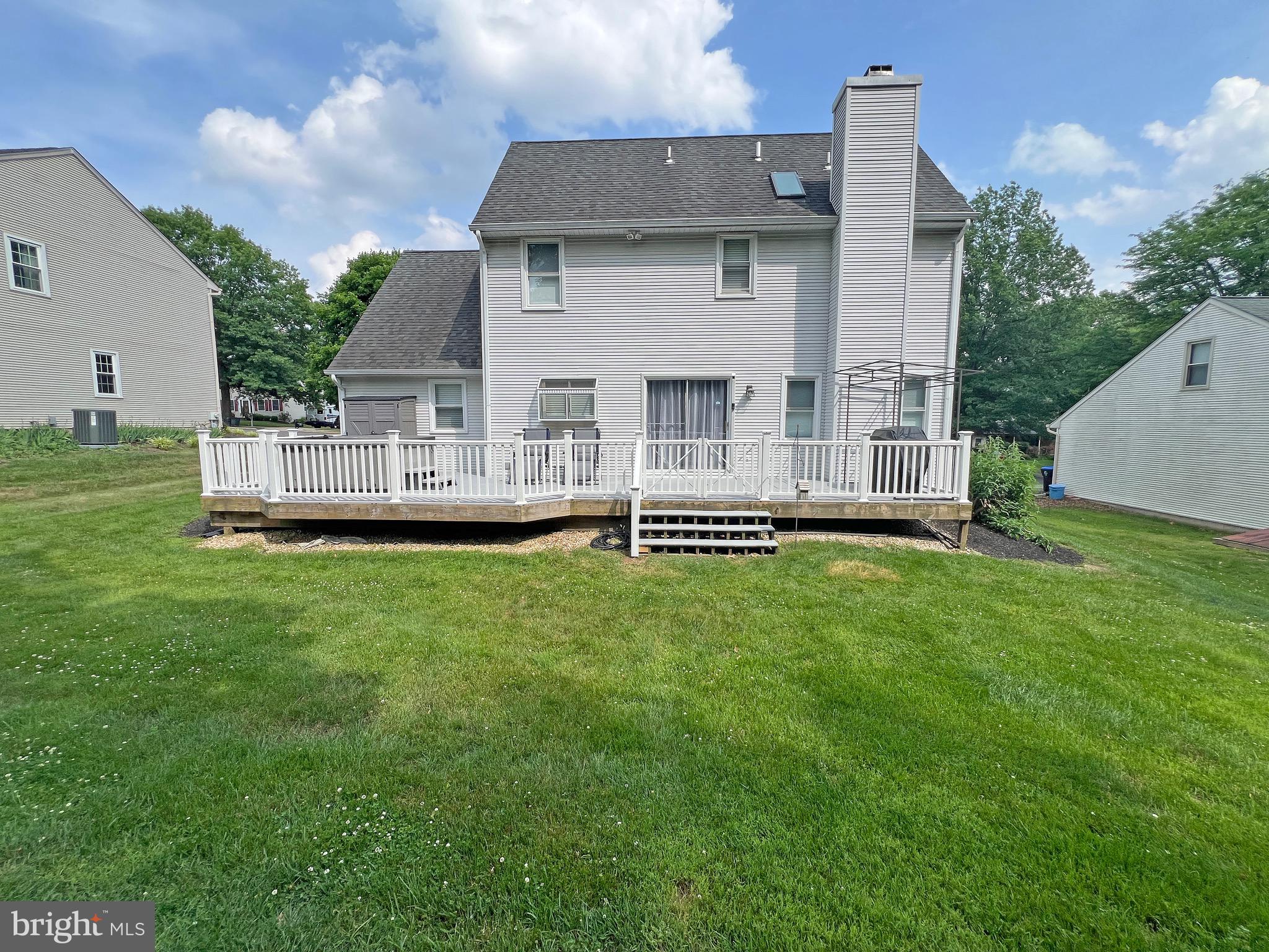 HUNTERS WOODS - Residential