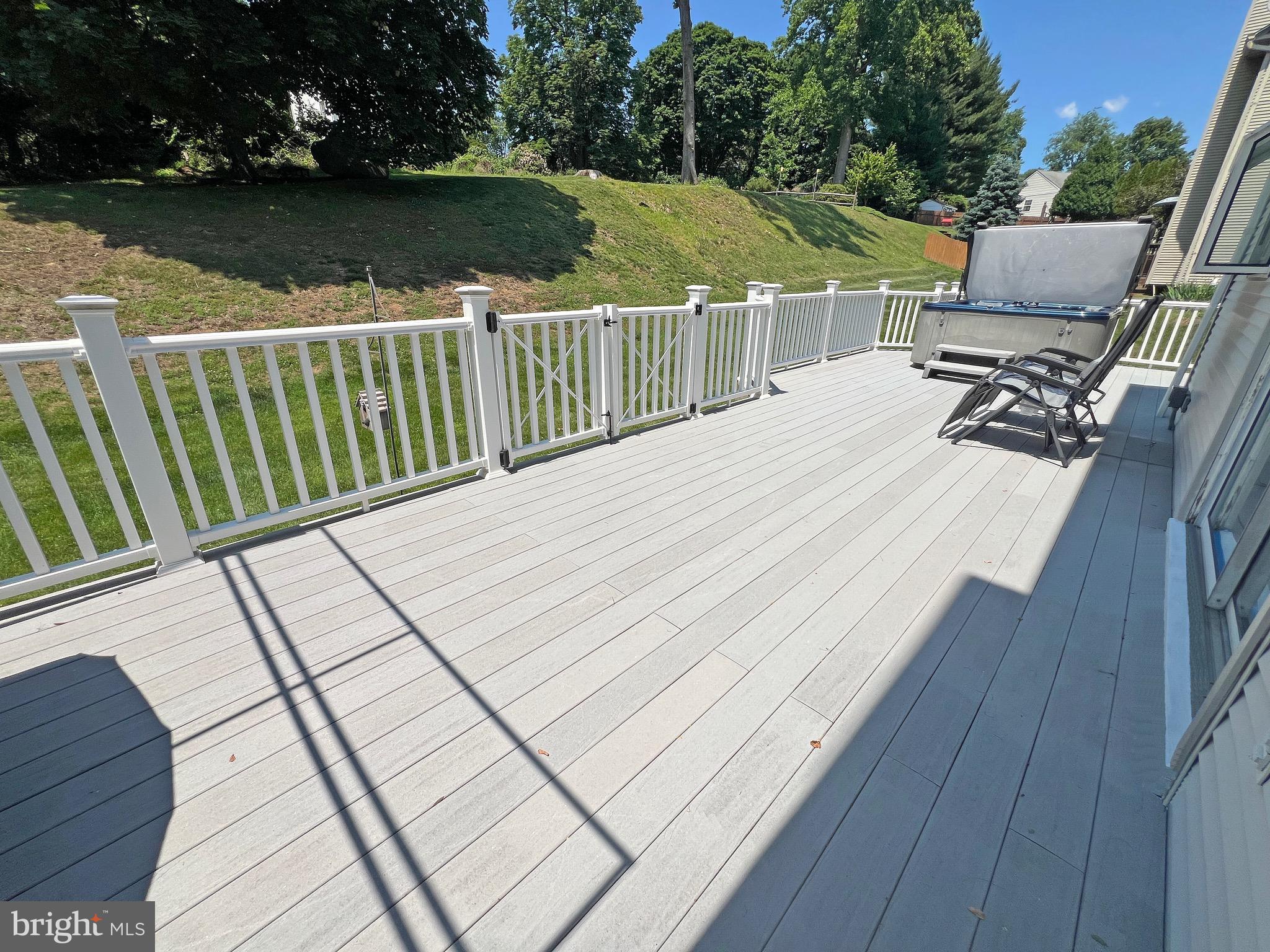 HUNTERS WOODS - Residential