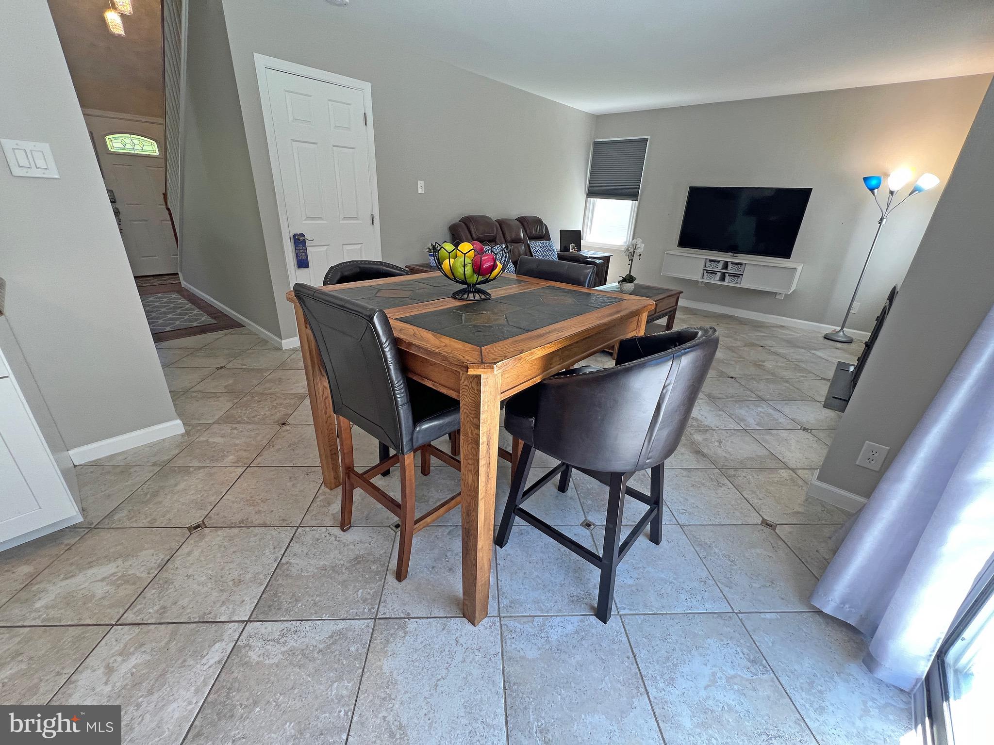 HUNTERS WOODS - Residential