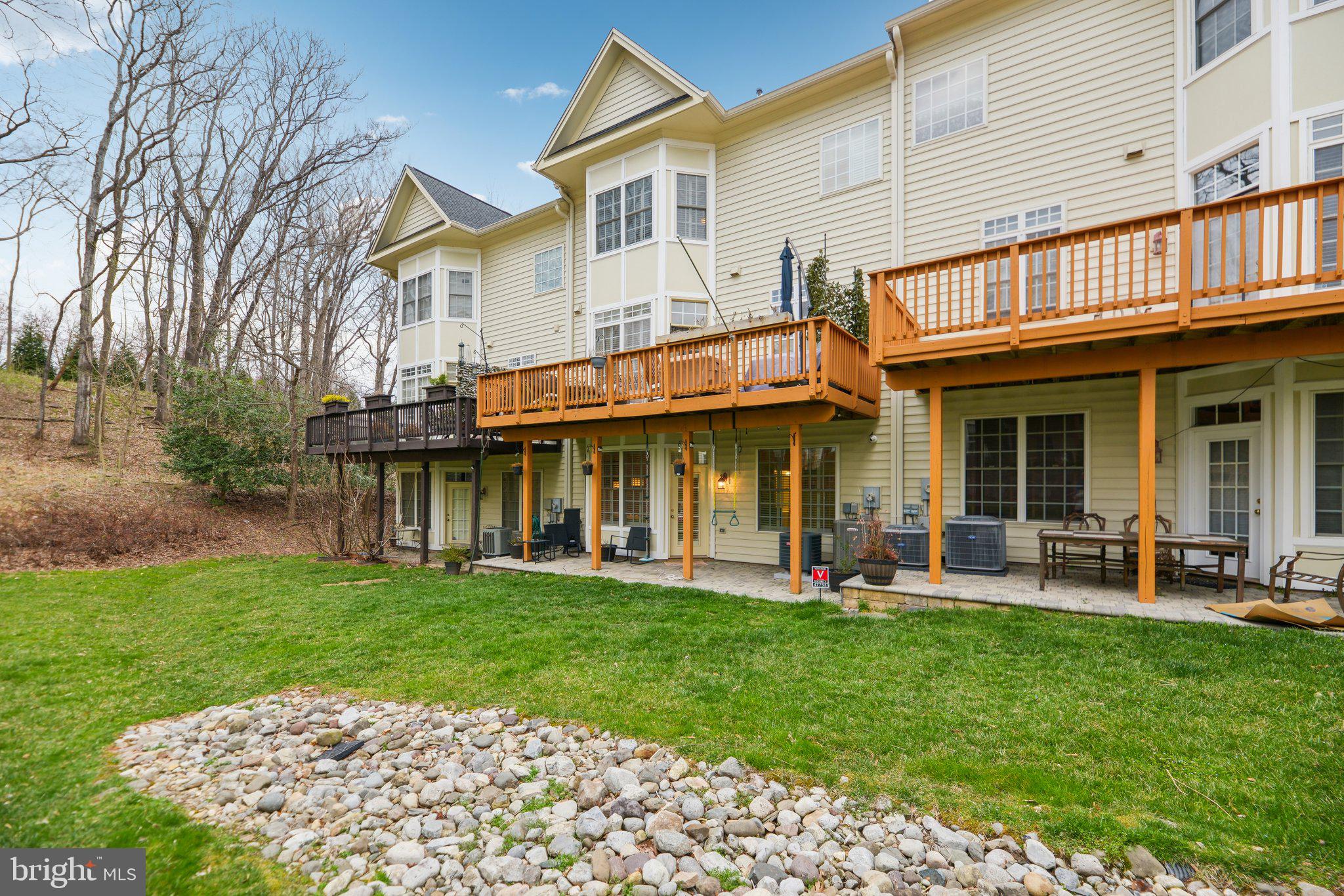 MEDINAH HOMES - Residential Lease