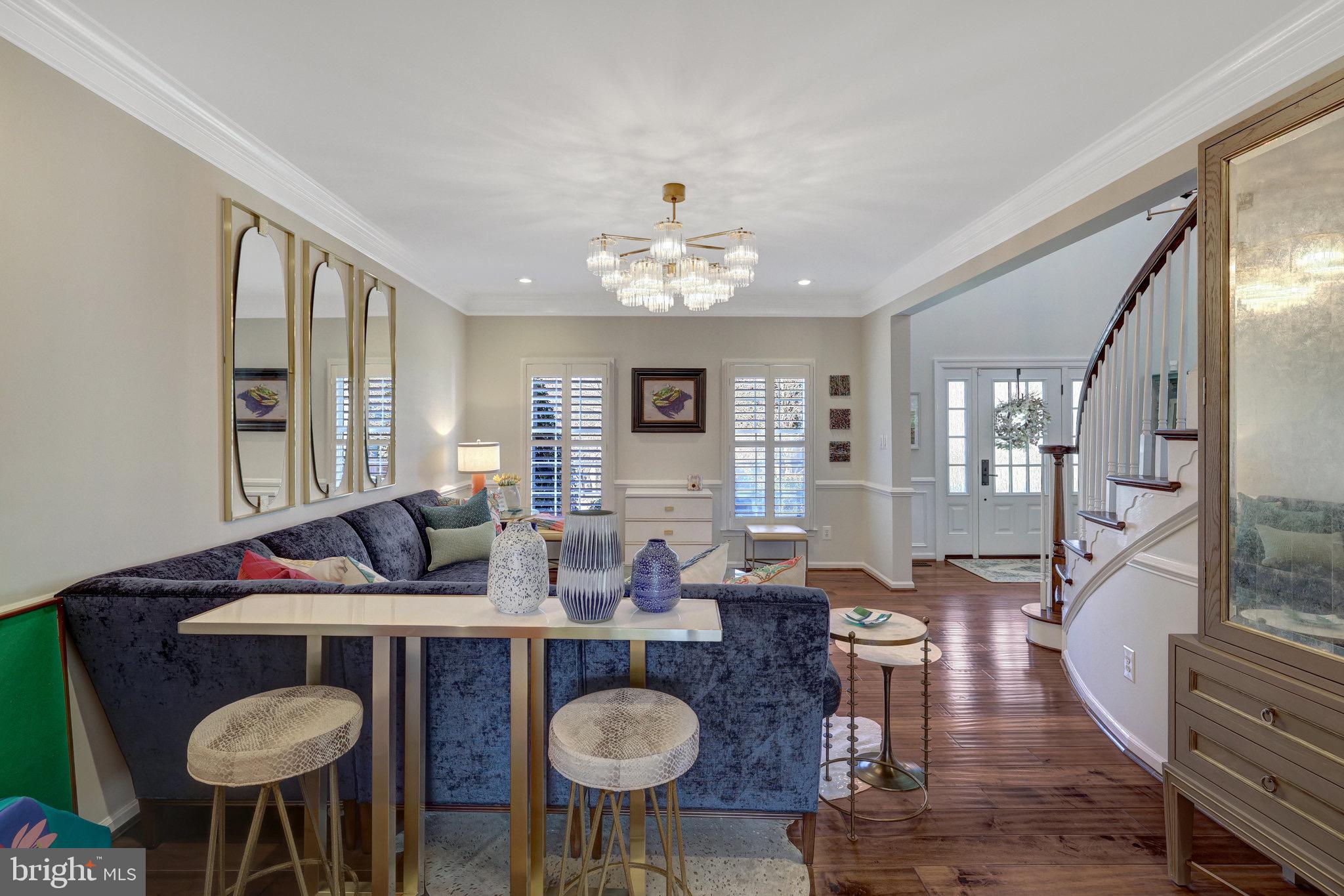 OAKTON RIDGE - Residential
