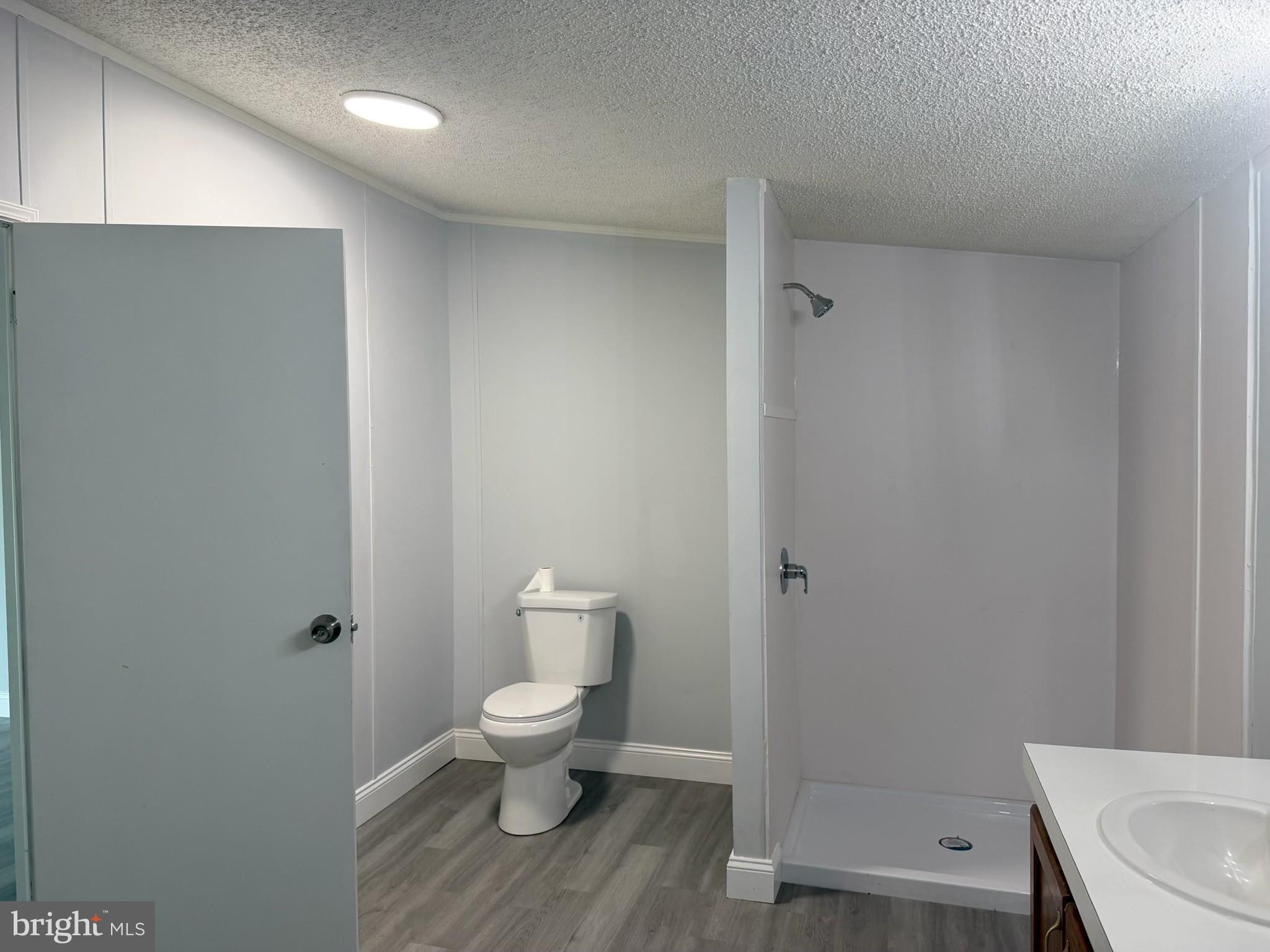 MEADOW RUN - Residential