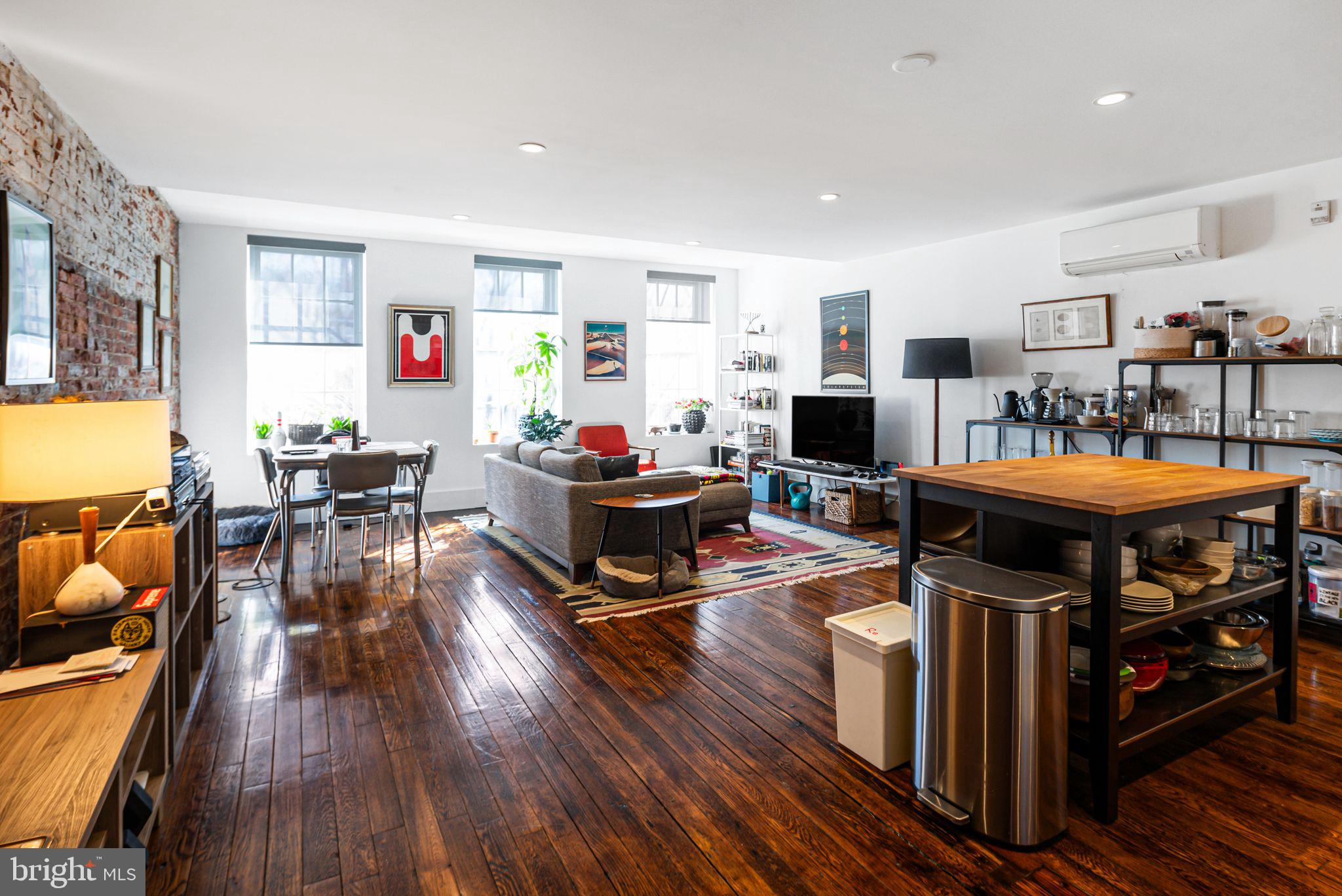 OLD CITY - Residential Lease