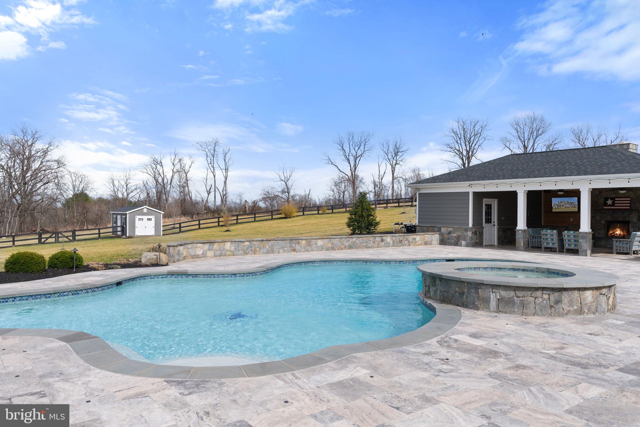 BLACK OAK RIDGE - Residential