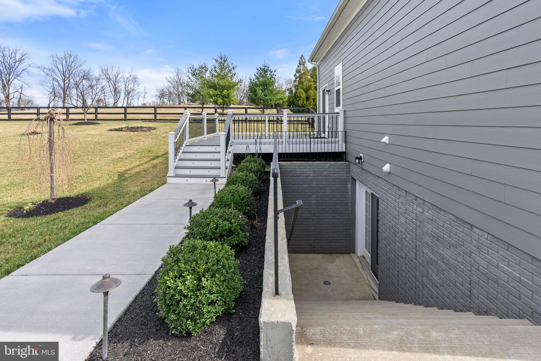 BLACK OAK RIDGE - Residential