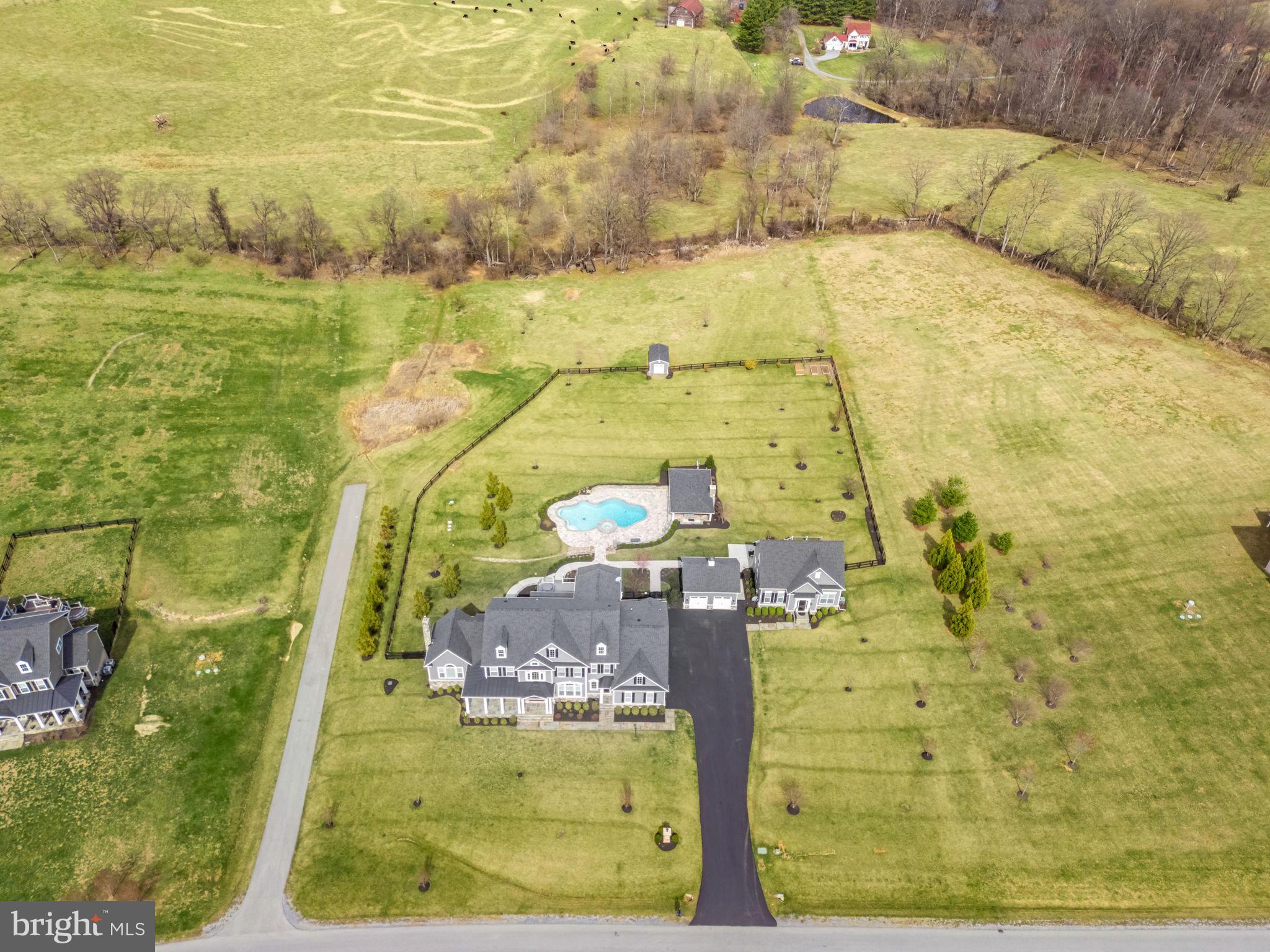 BLACK OAK RIDGE - Residential