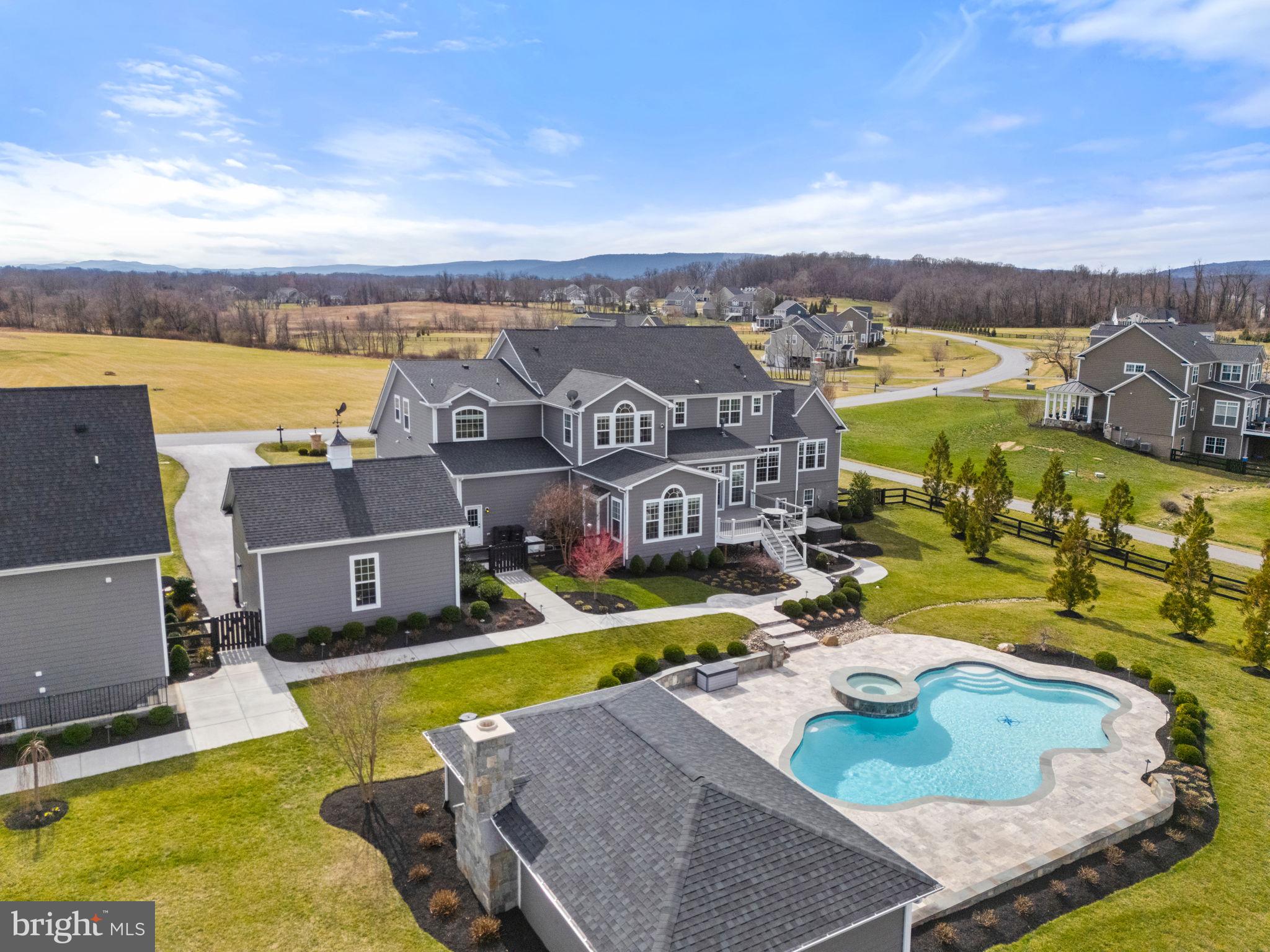 BLACK OAK RIDGE - Residential