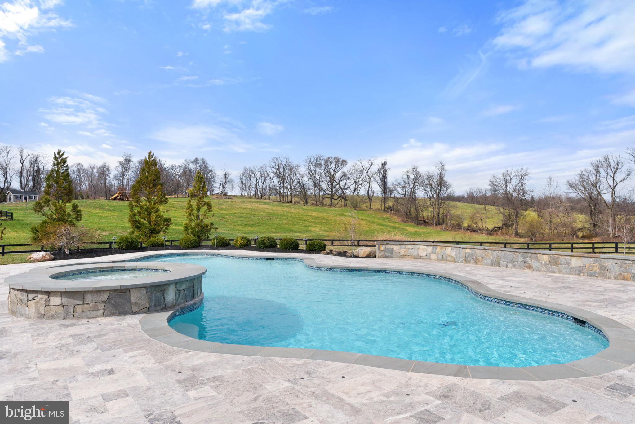 BLACK OAK RIDGE - Residential