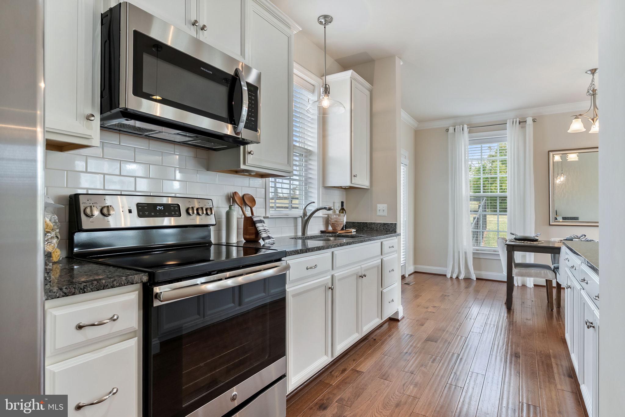 BLACK OAK RIDGE - Residential