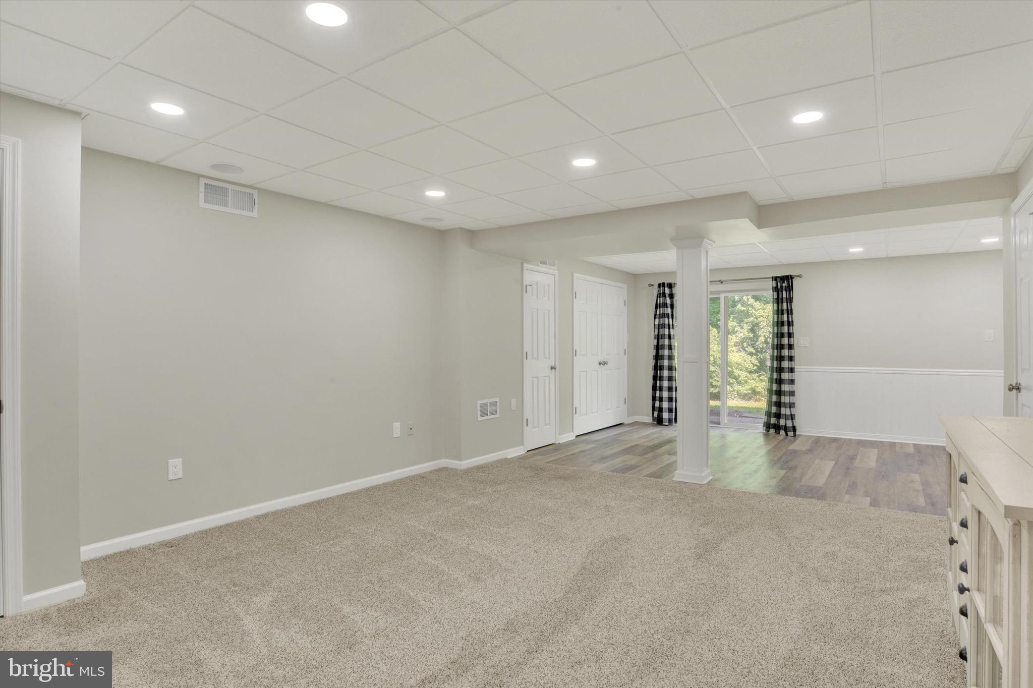 TIMBER CHASE - Residential