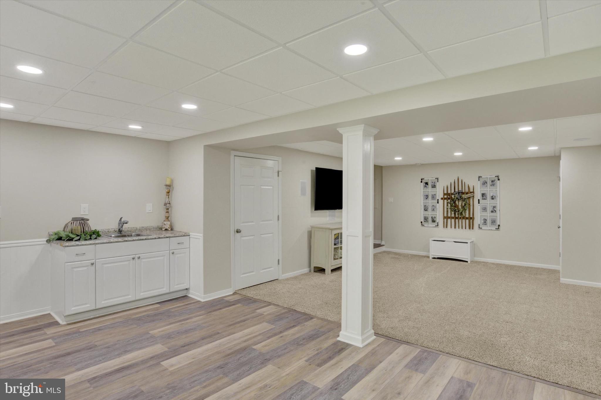 TIMBER CHASE - Residential