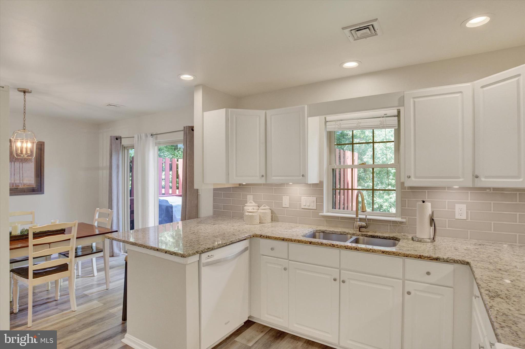 TIMBER CHASE - Residential