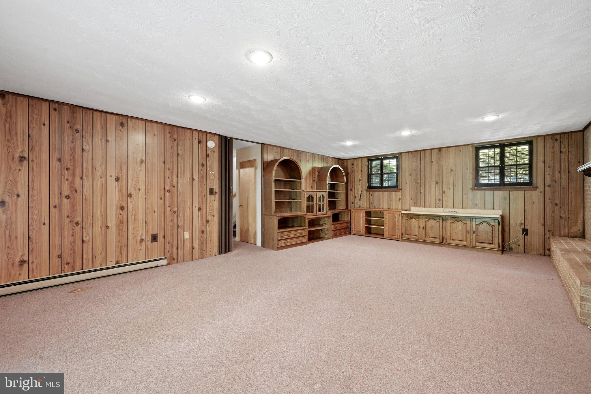 TUSCAWILLA HILLS - Residential