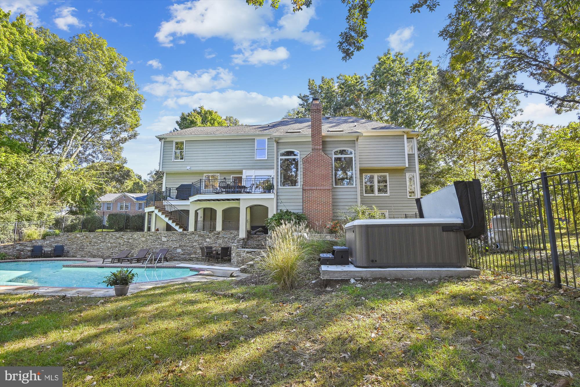 ULMSTEAD COVE - Residential