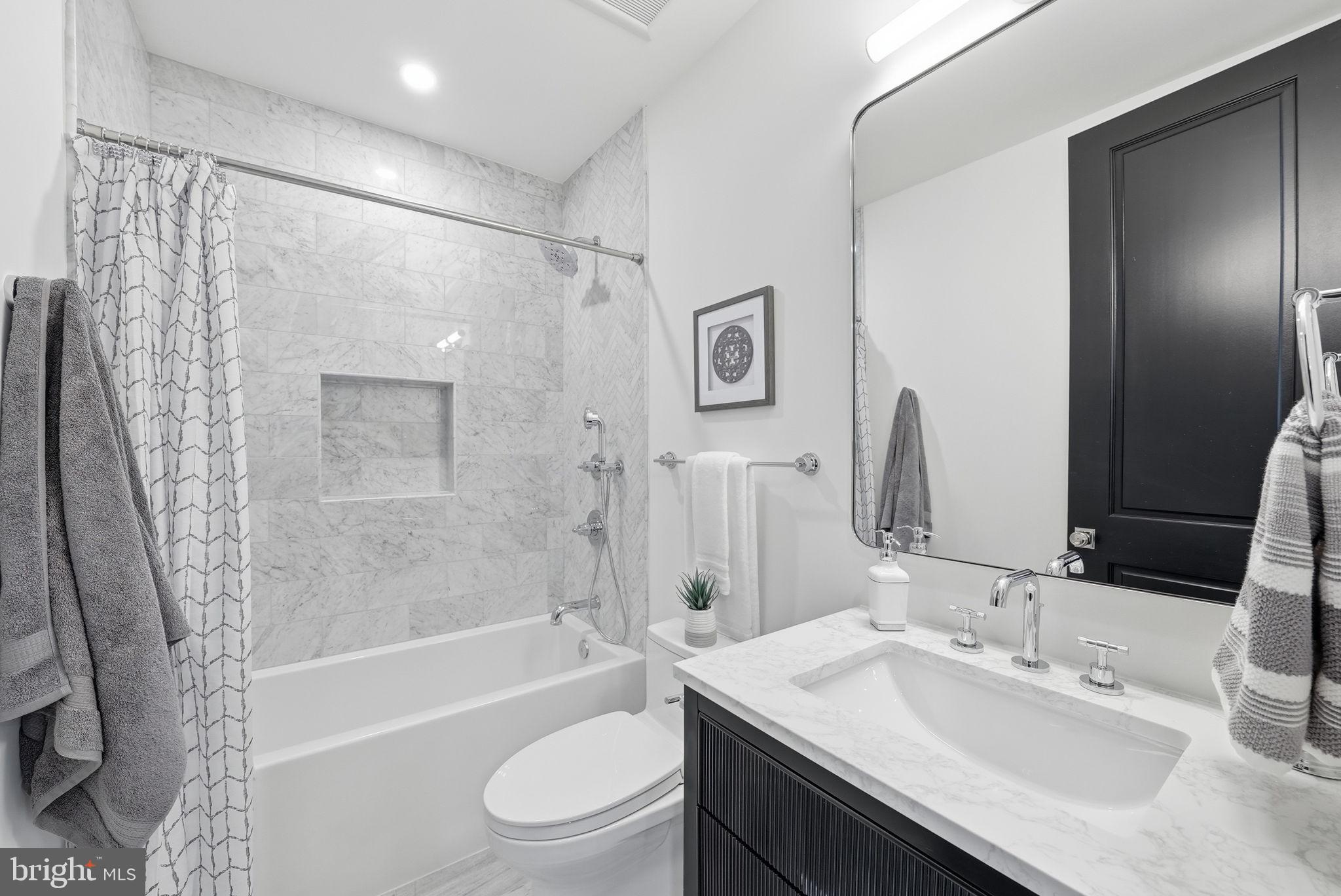 DUPONT CIRCLE - Residential