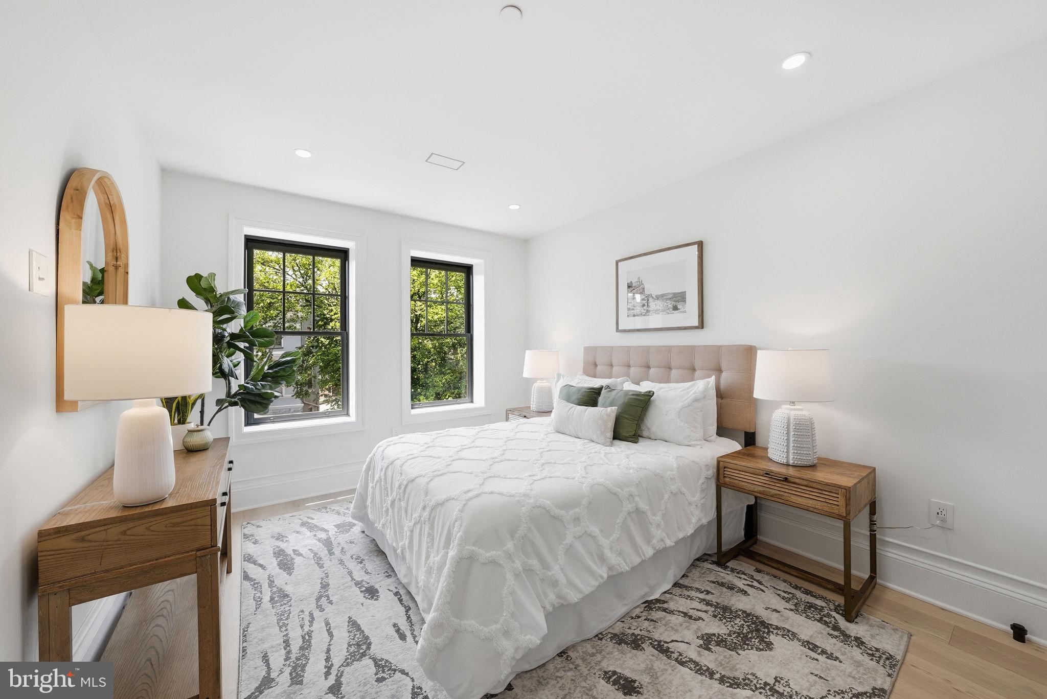 DUPONT CIRCLE - Residential