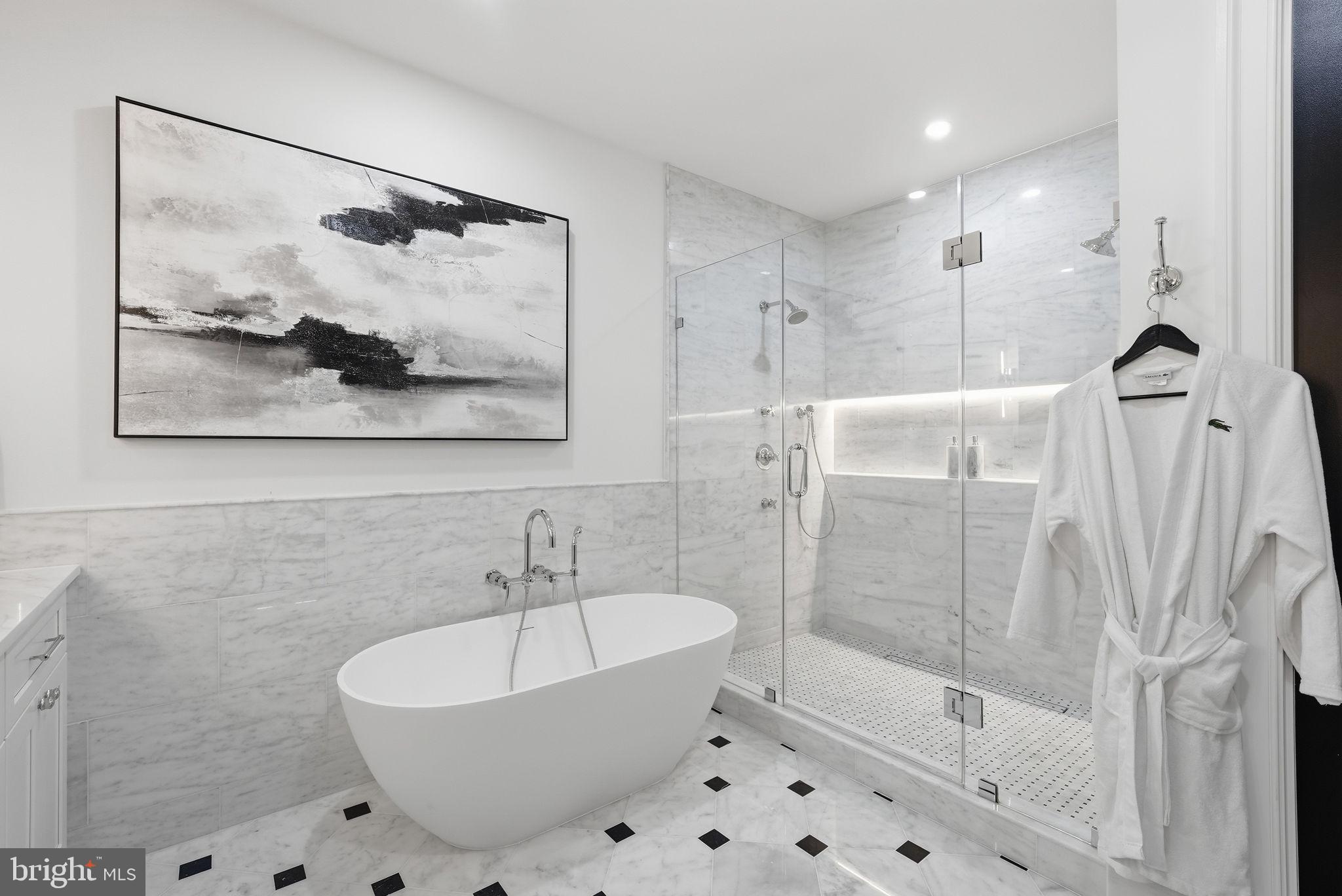 DUPONT CIRCLE - Residential