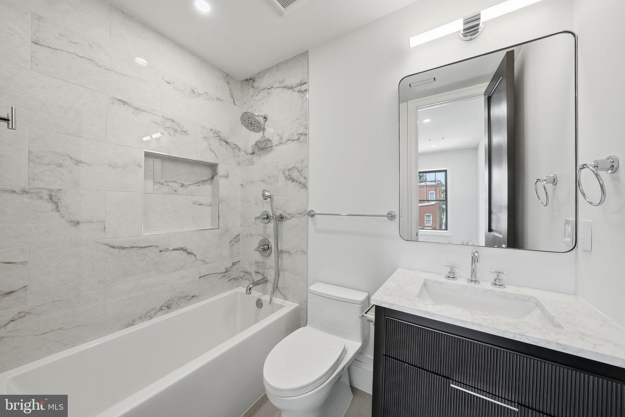 DUPONT CIRCLE - Residential