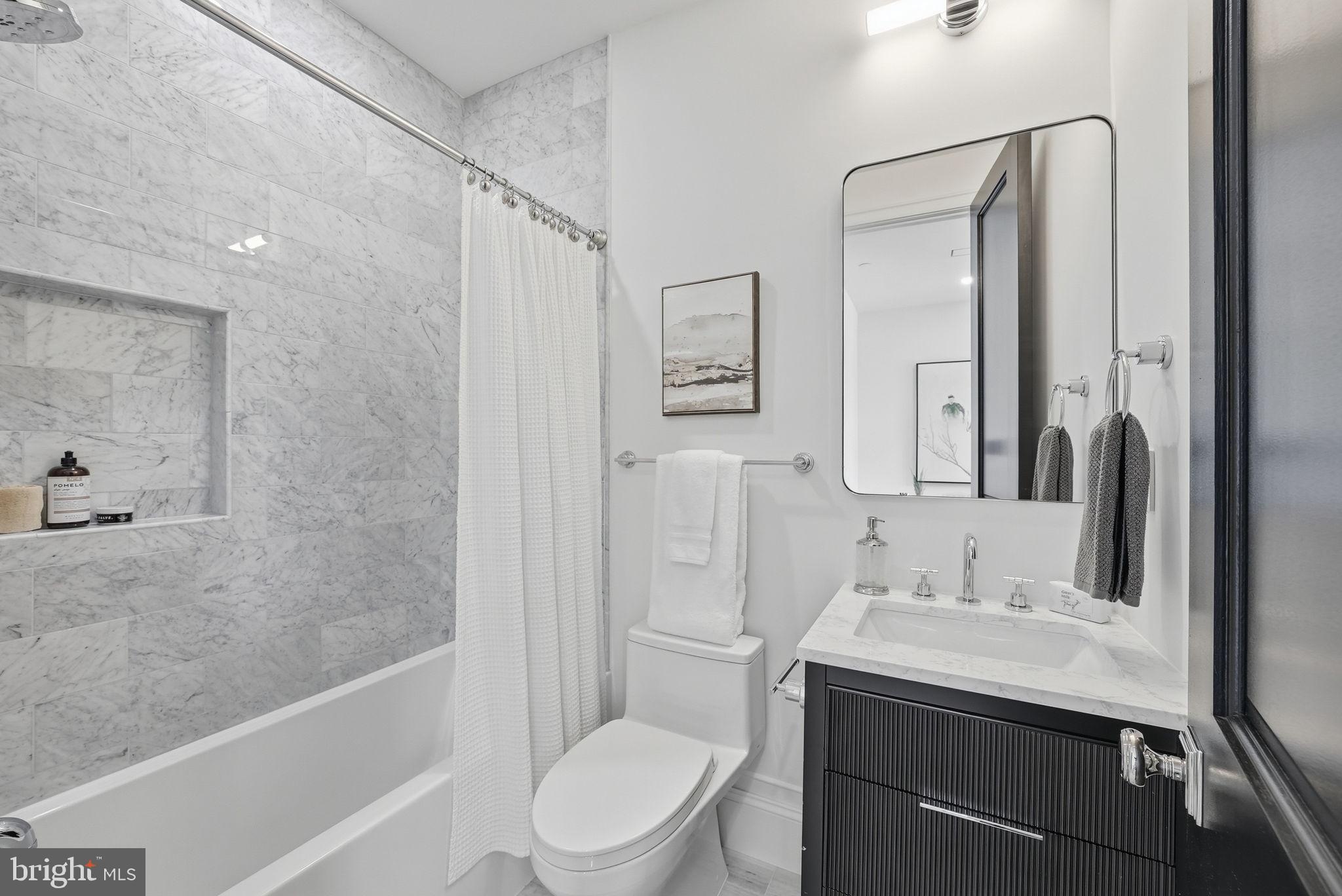 DUPONT CIRCLE - Residential