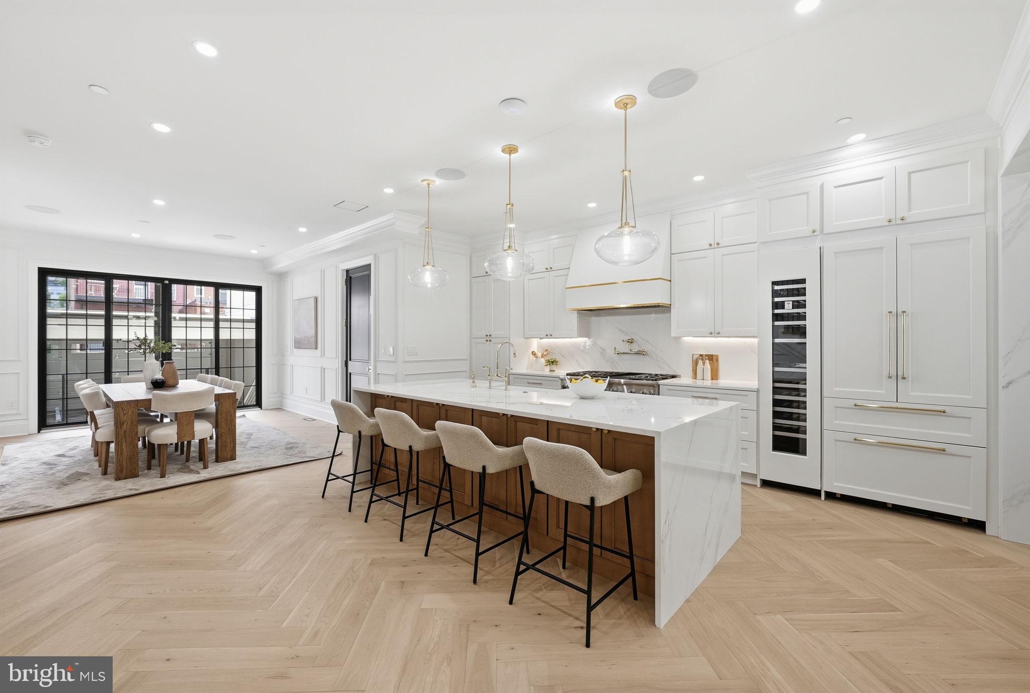 DUPONT CIRCLE - Residential