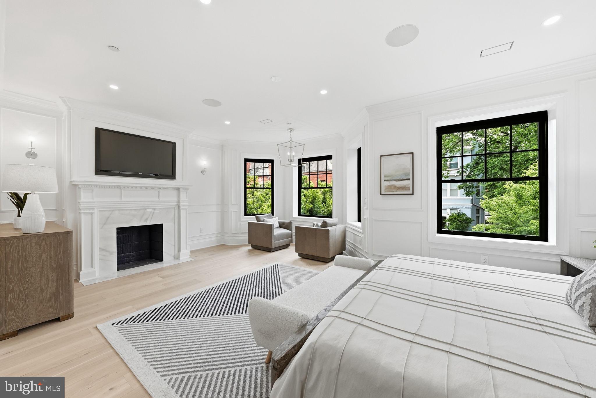 DUPONT CIRCLE - Residential