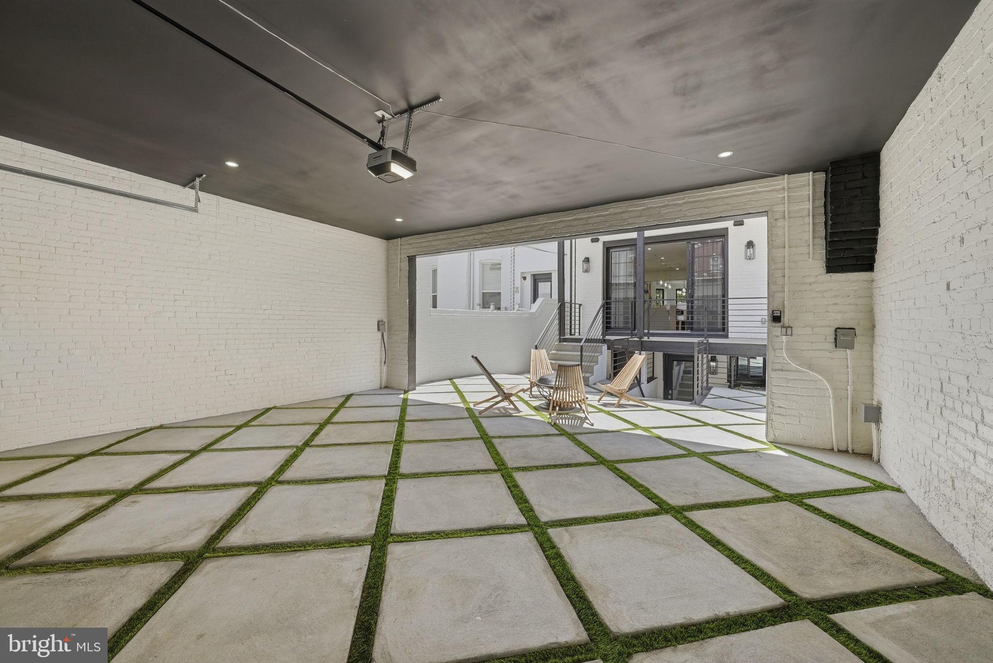 DUPONT CIRCLE - Residential
