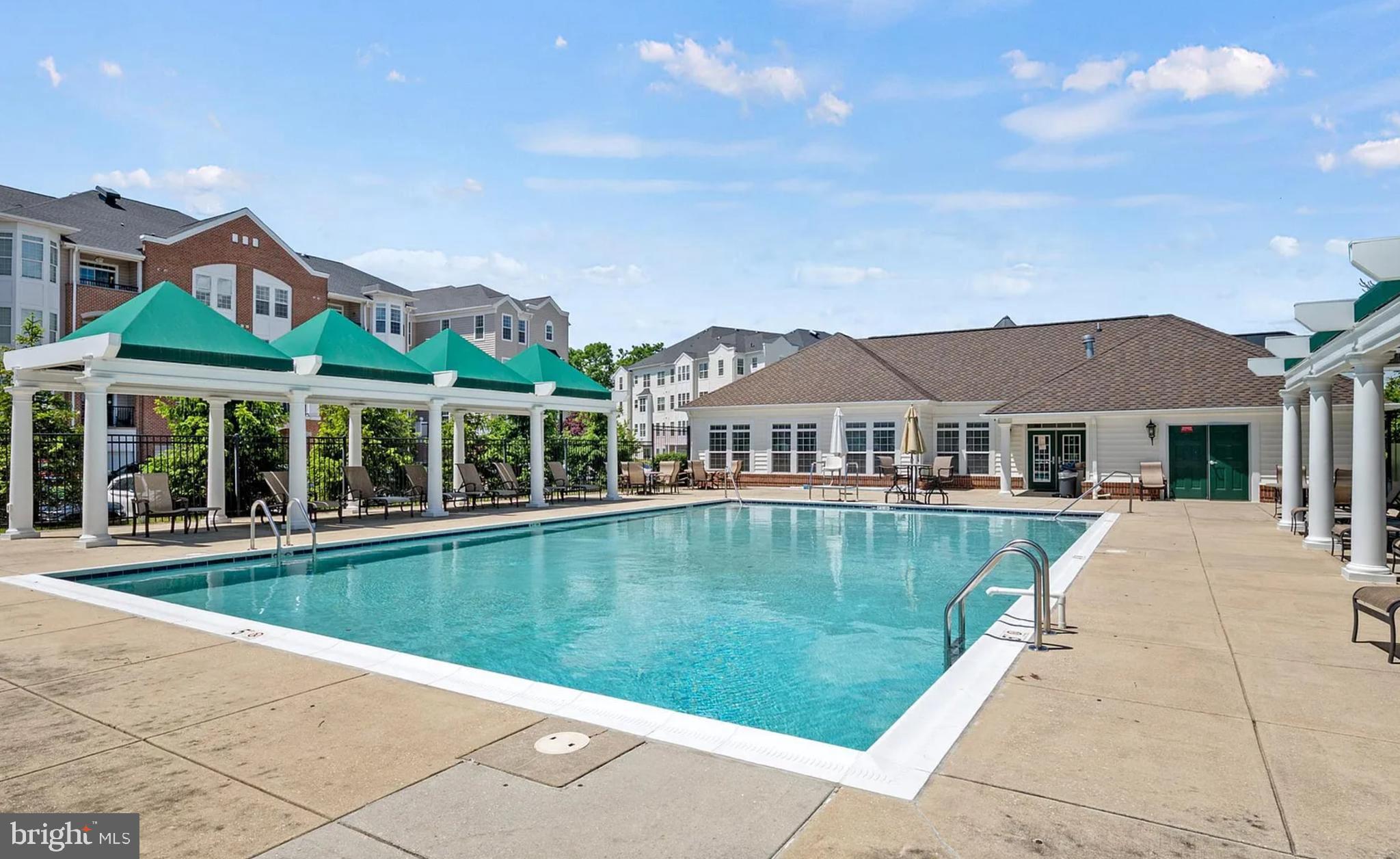 GATHERINGS AT LYNDWOOD - Residential