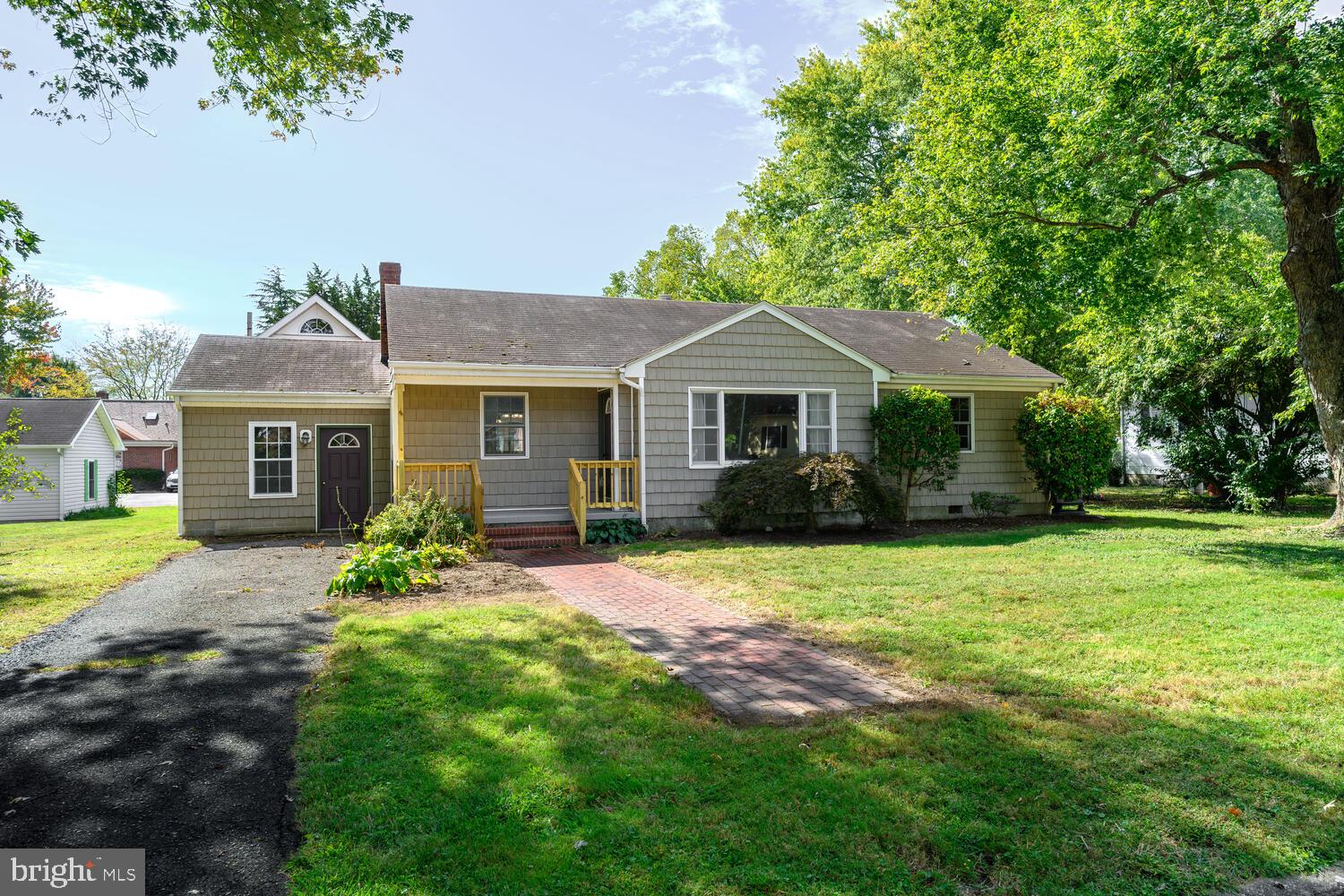 EASTON - Residential