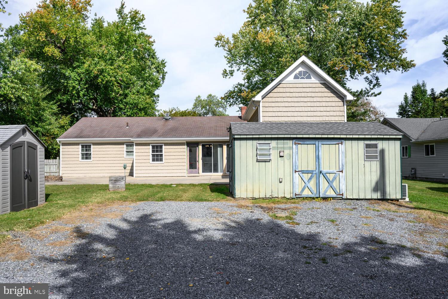 EASTON - Residential