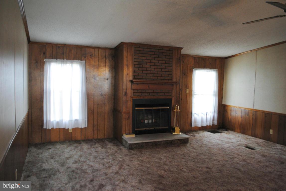 WINCHESTER MEADOWS - Residential