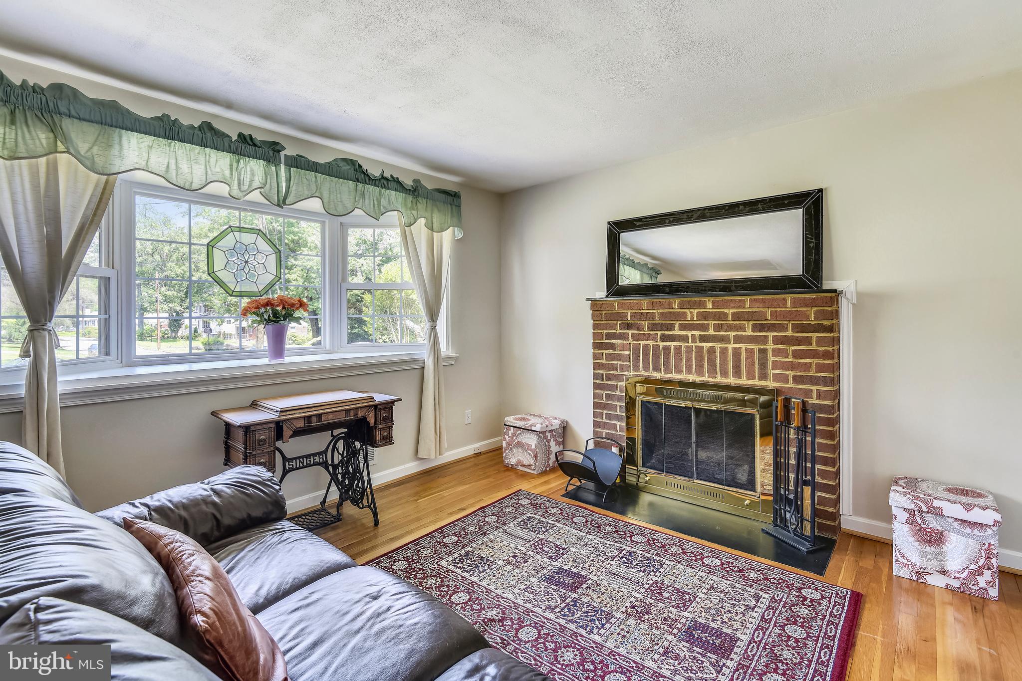 POPLAR HEIGHTS - Residential