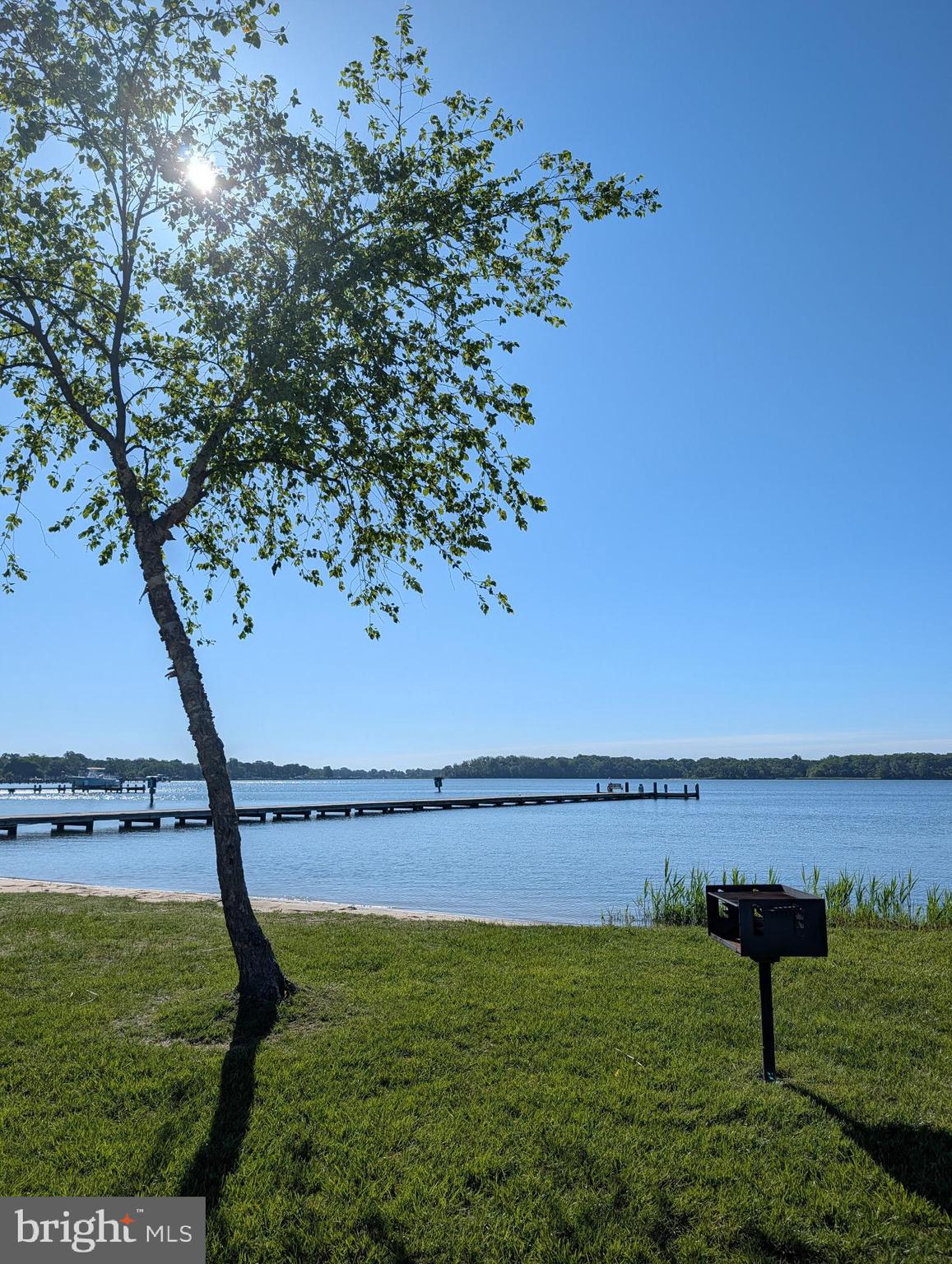 HUNTERS HARBOR - Residential