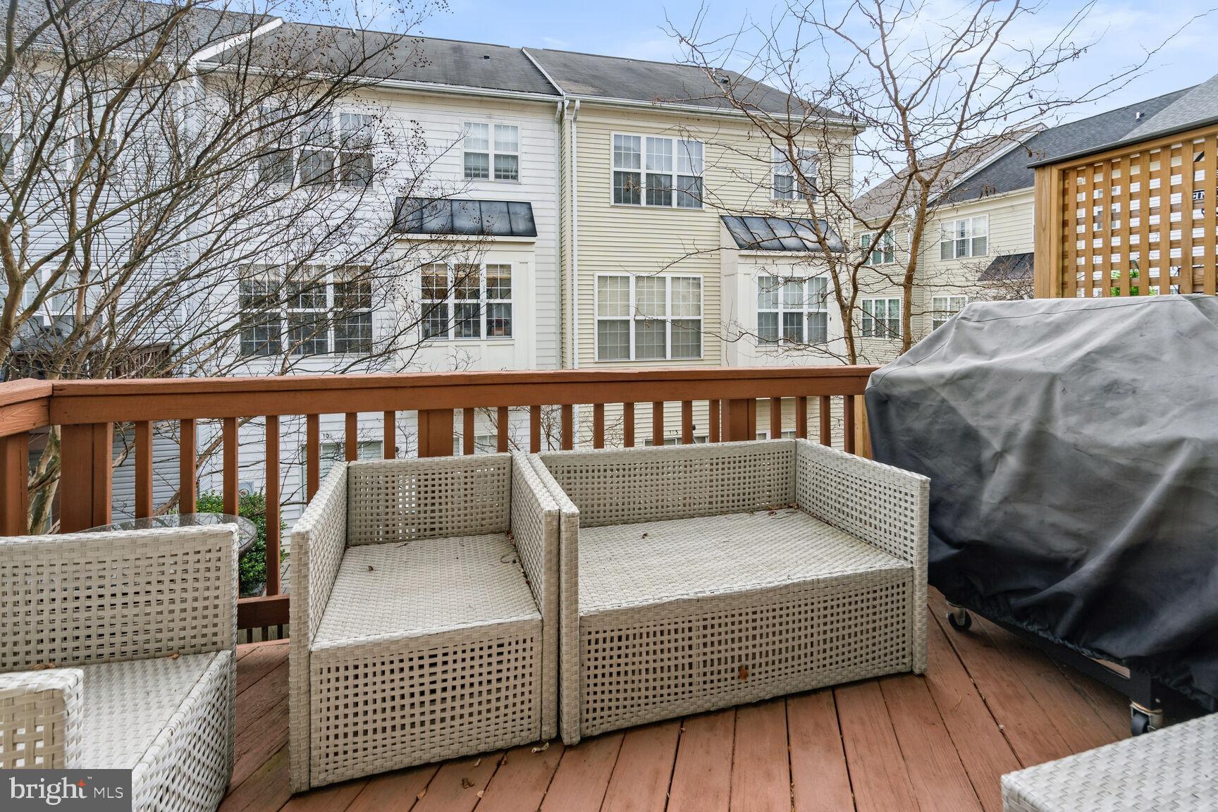 TOWNES AT CAMERON PARKE - Residential Lease
