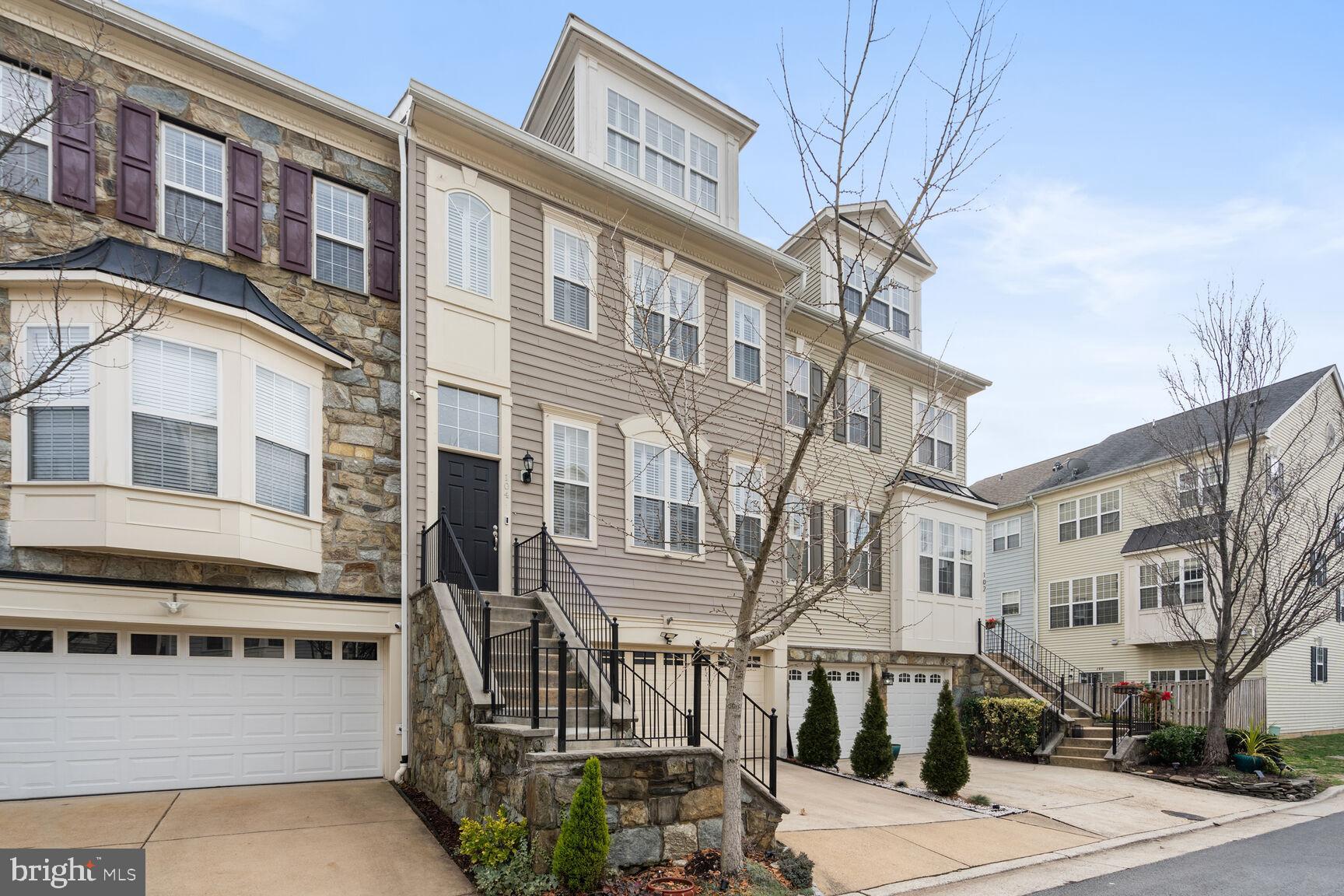 TOWNES AT CAMERON PARKE - Residential Lease