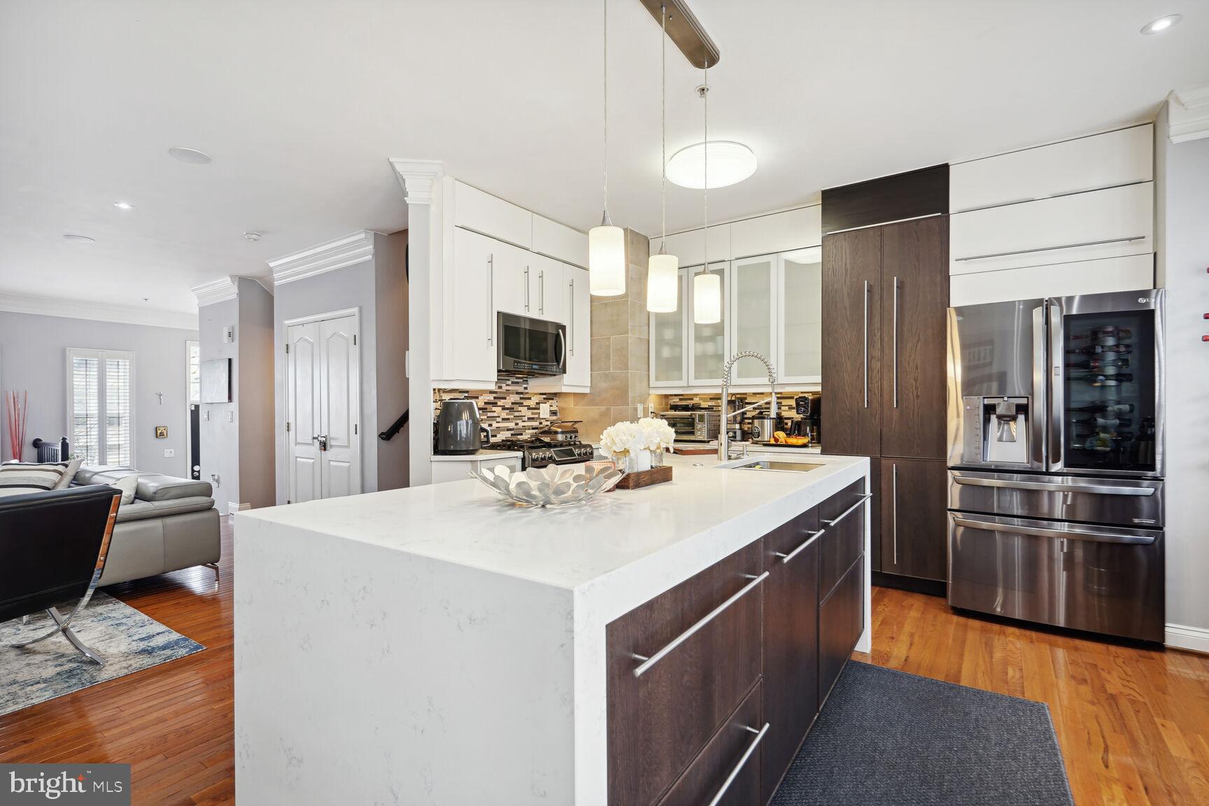 TOWNES AT CAMERON PARKE - Residential Lease