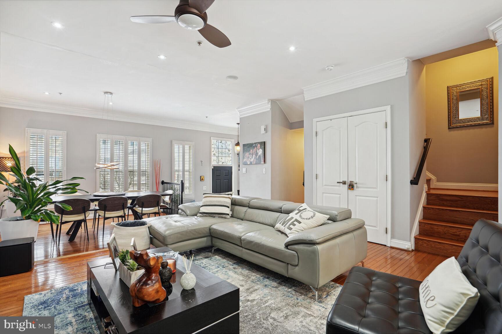 TOWNES AT CAMERON PARKE - Residential Lease