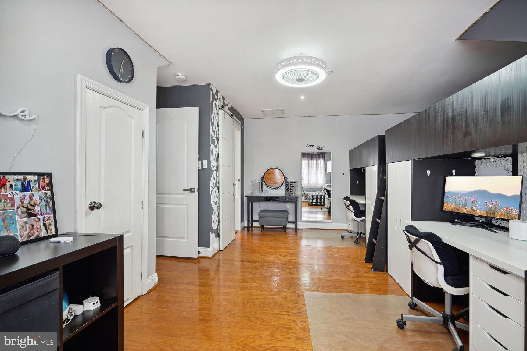 TOWNES AT CAMERON PARKE - Residential Lease