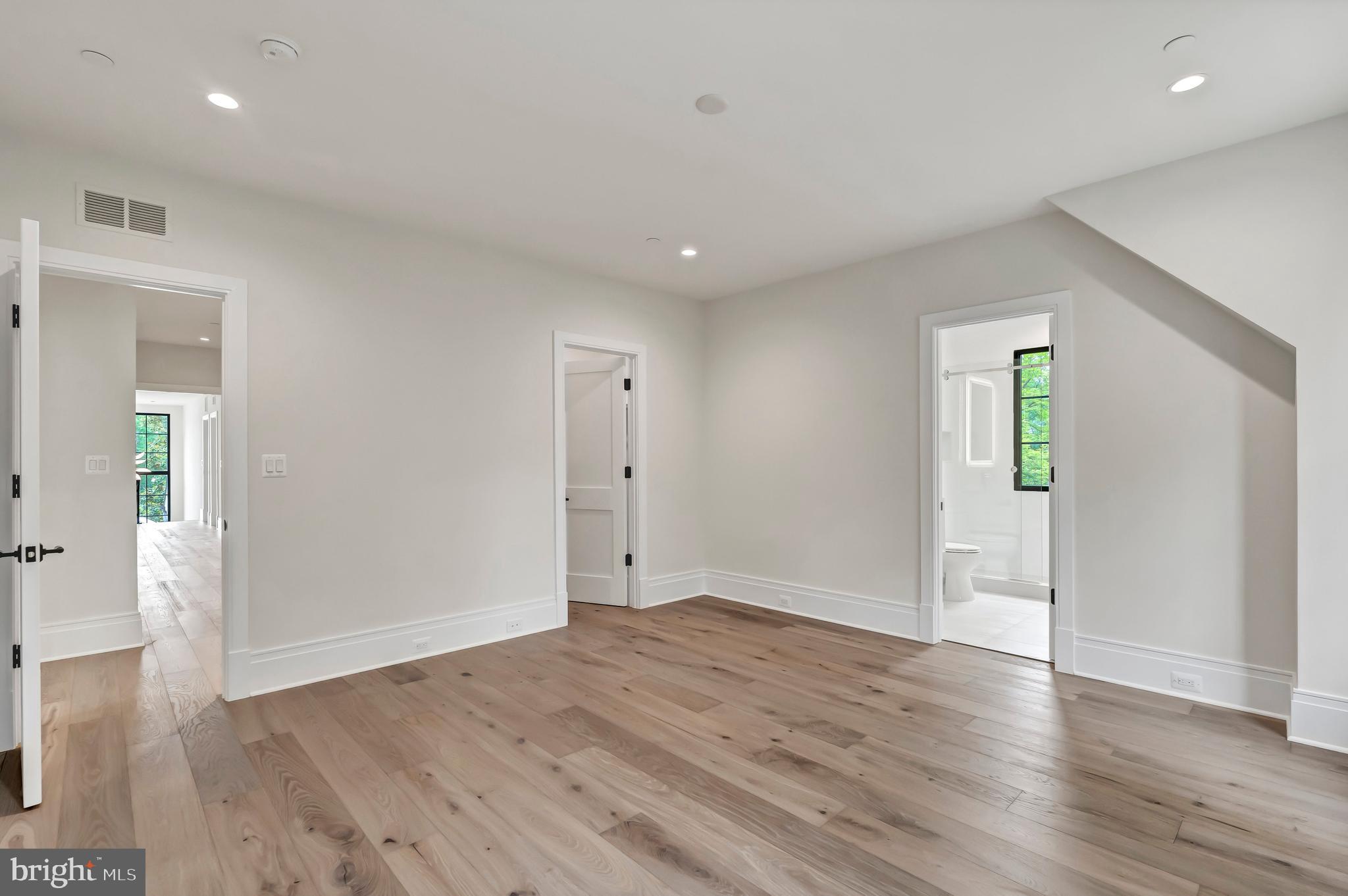 EDGEMOOR - Residential
