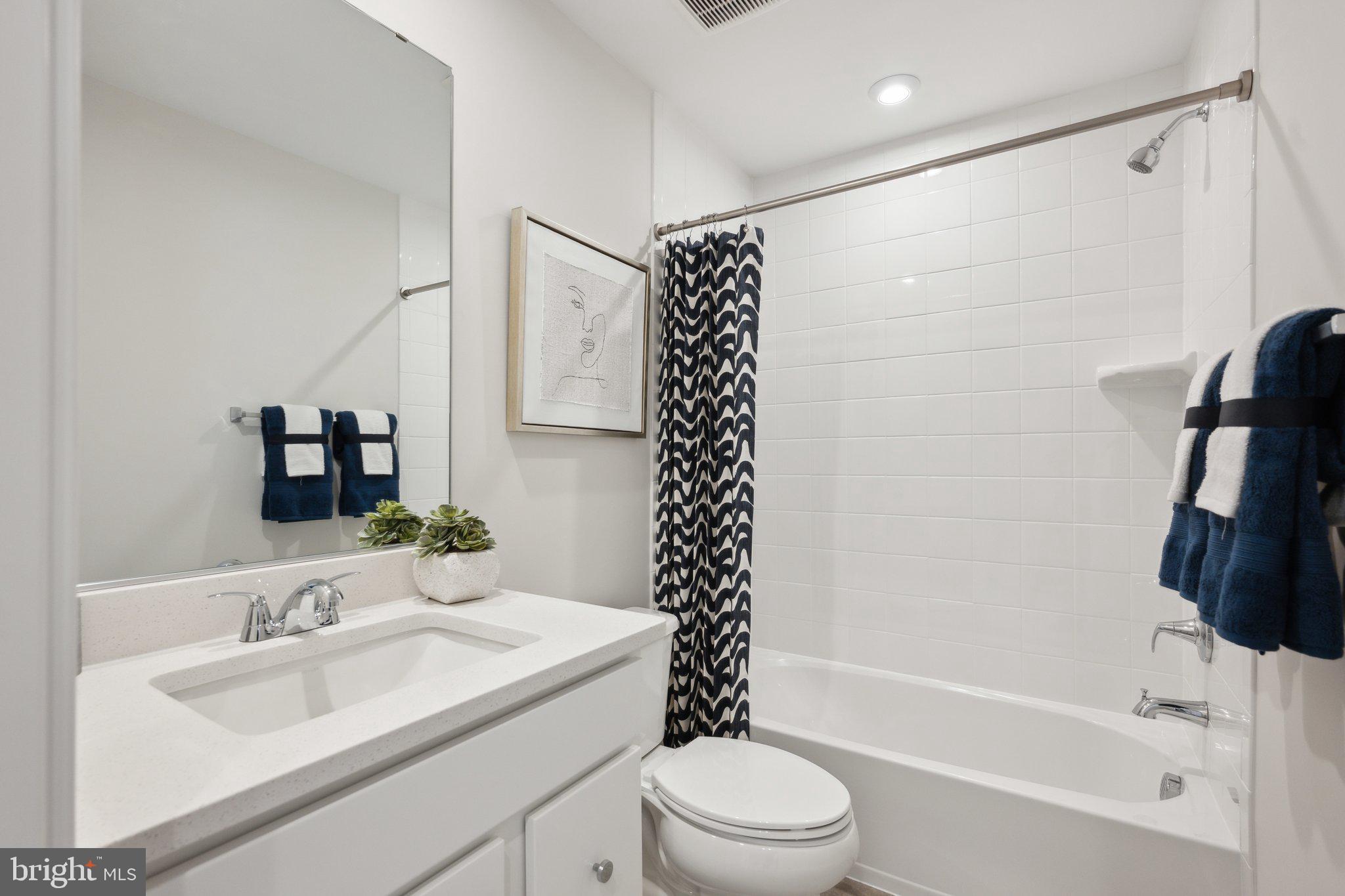 GATEWAY WEST - Residential