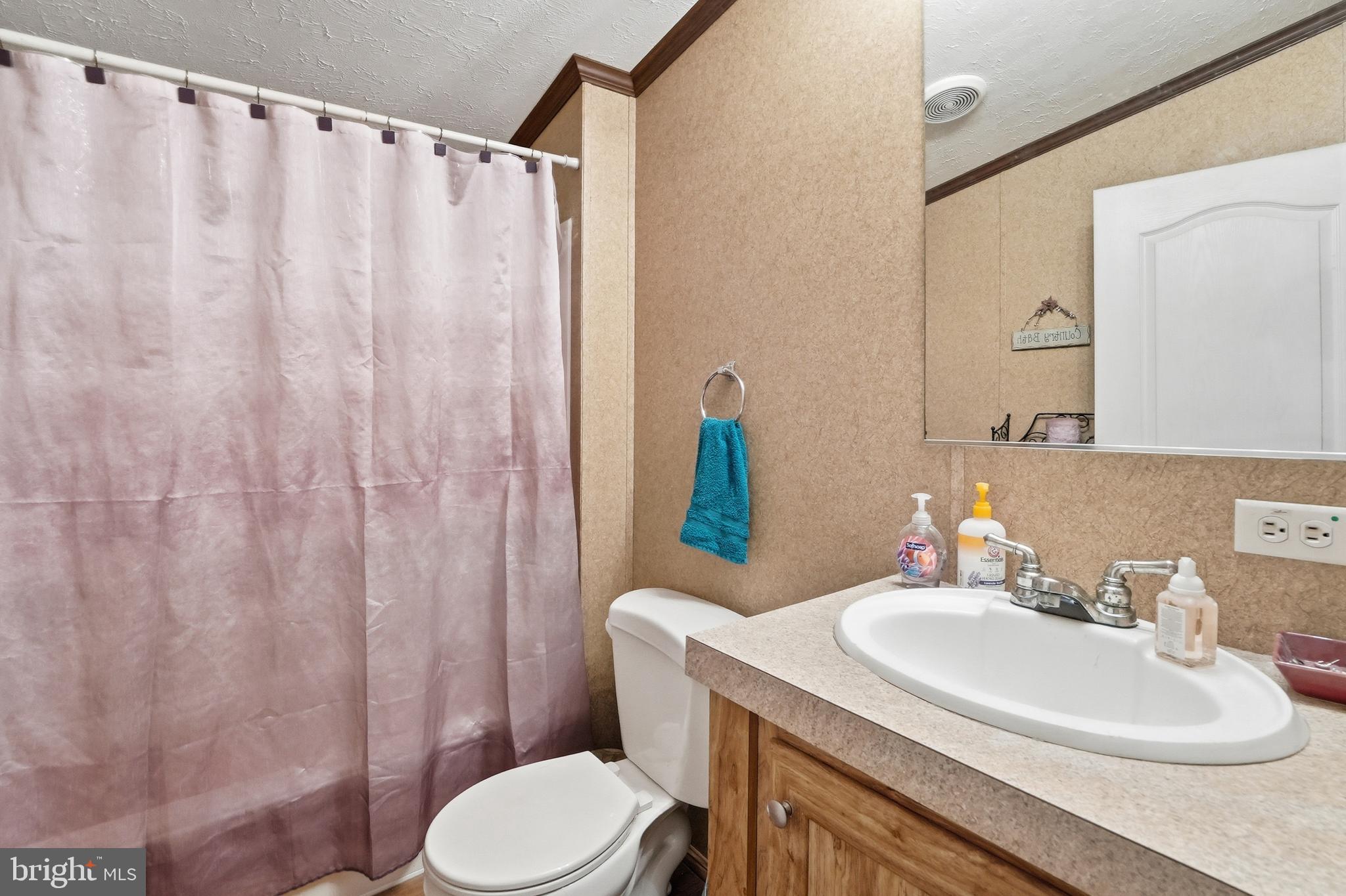 TRAPPERS DEN - Residential