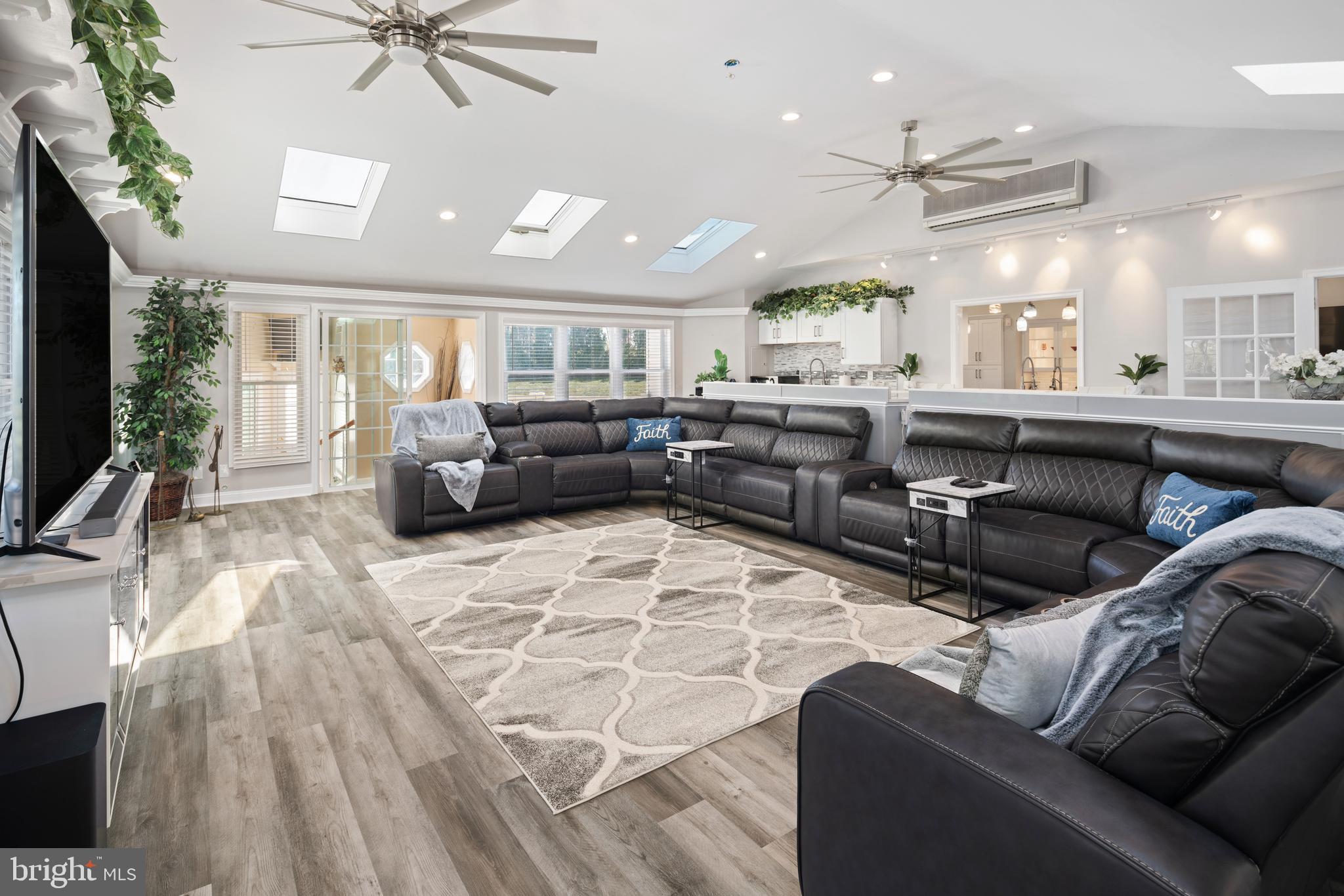 PENNINGTON RESERVE - Residential